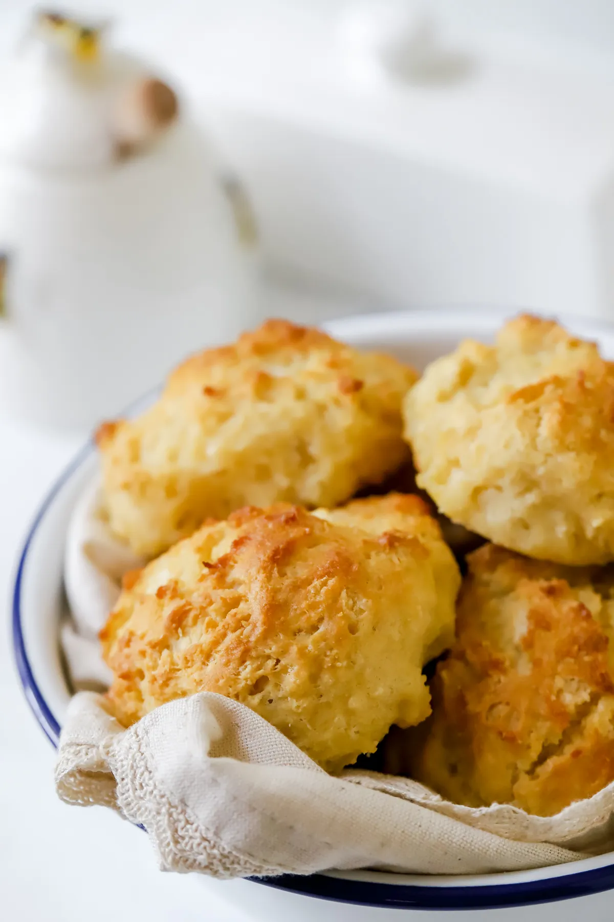 Lodge Buttermilk Drop Biscuits