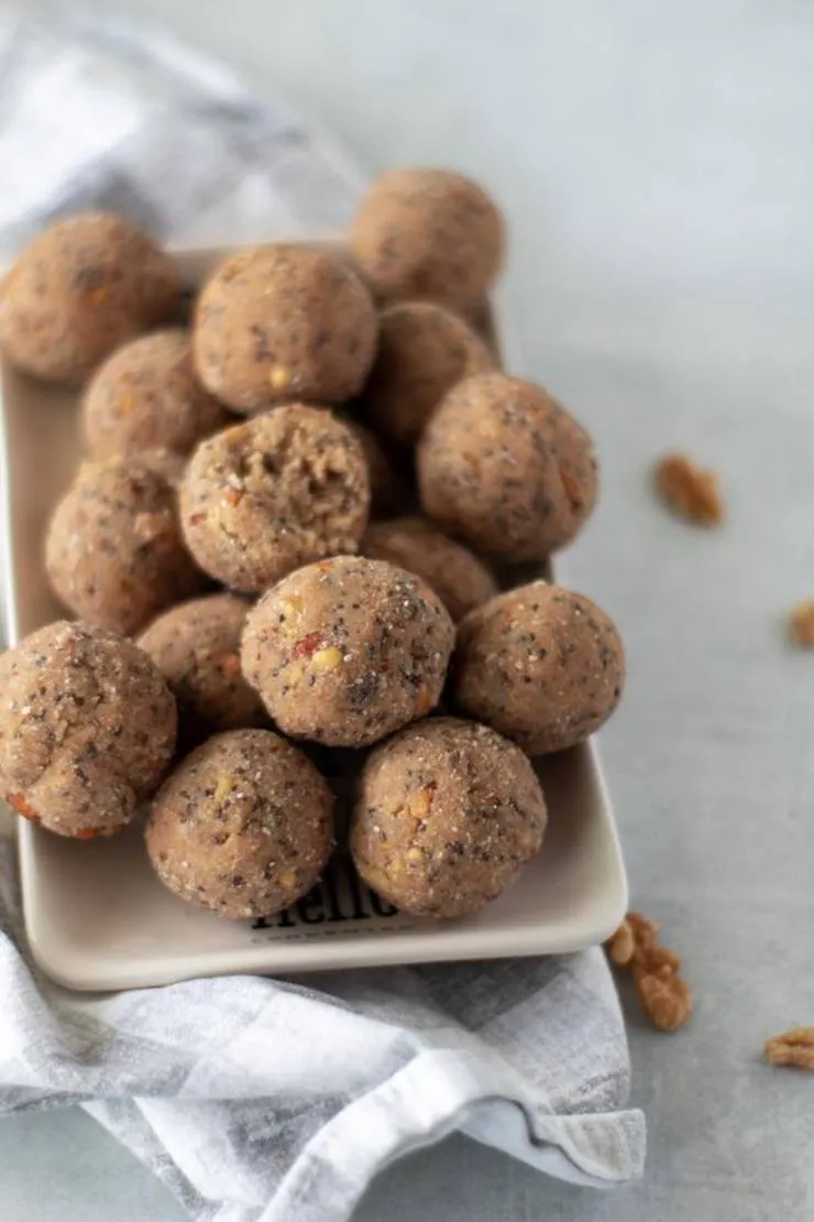 Low Carb Energy Balls