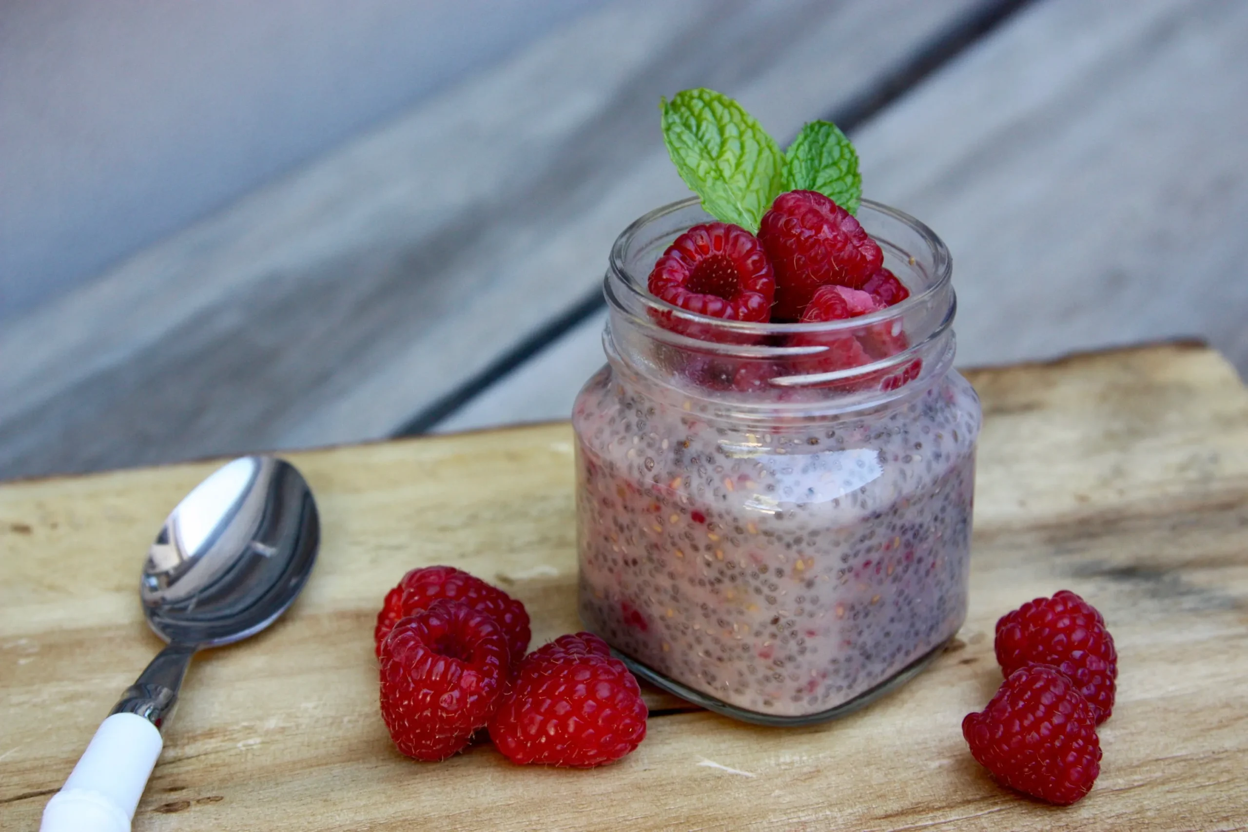Low FODMAP Raspberry Vanilla Chia Pudding