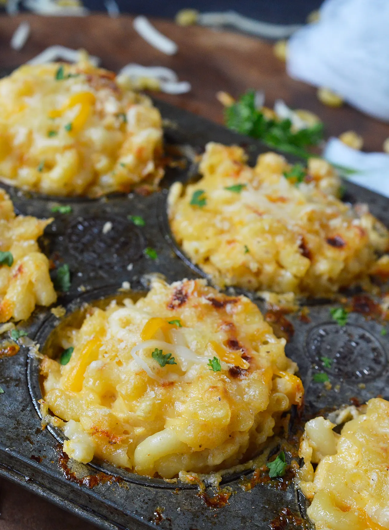 Macaroni and Cheese Muffins