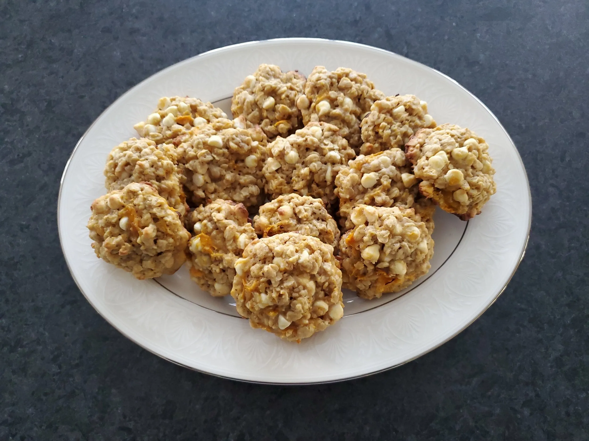 Mango Spiced Oatmeal Cookies