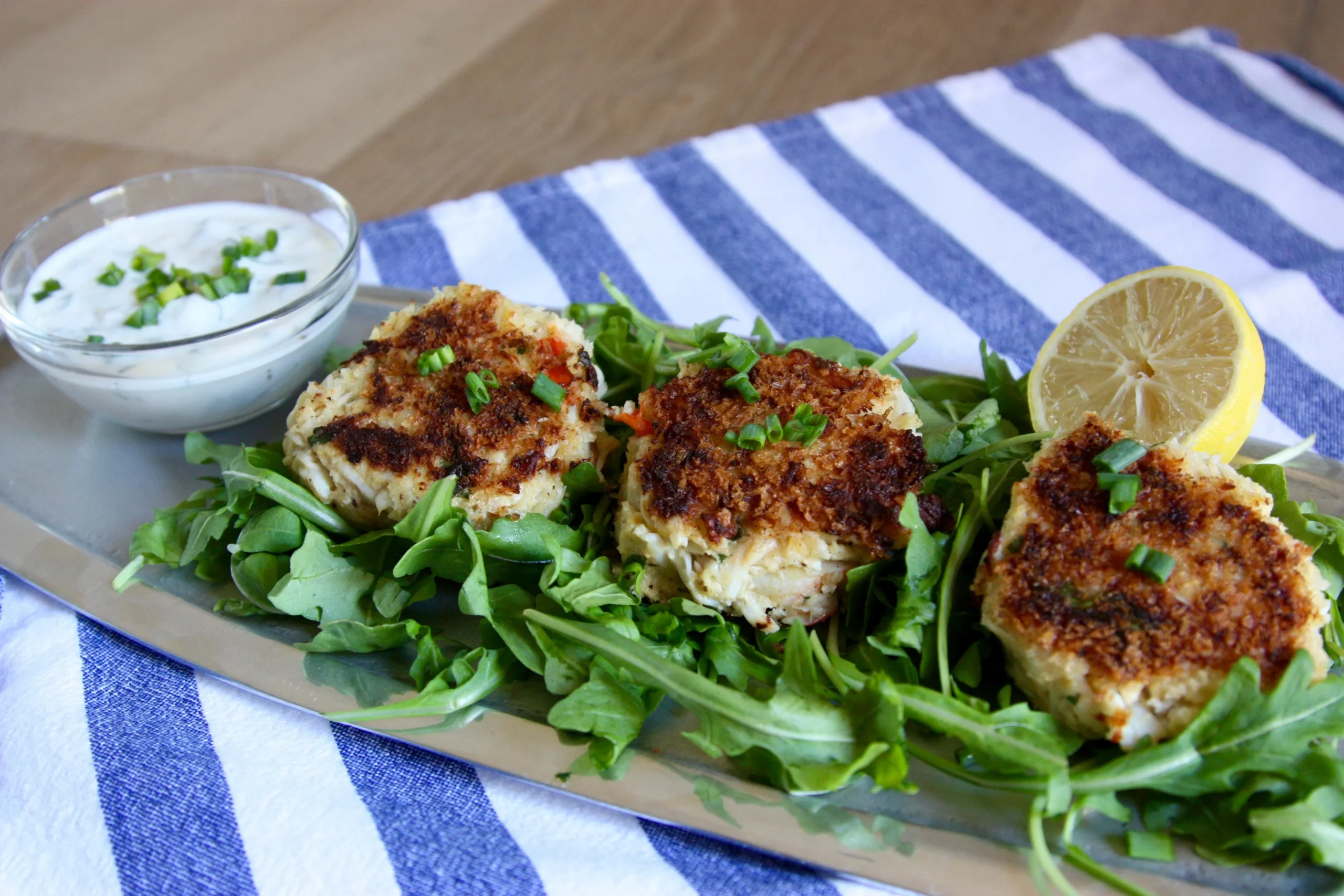 Mini Crab Cakes with Herbed Aioli
