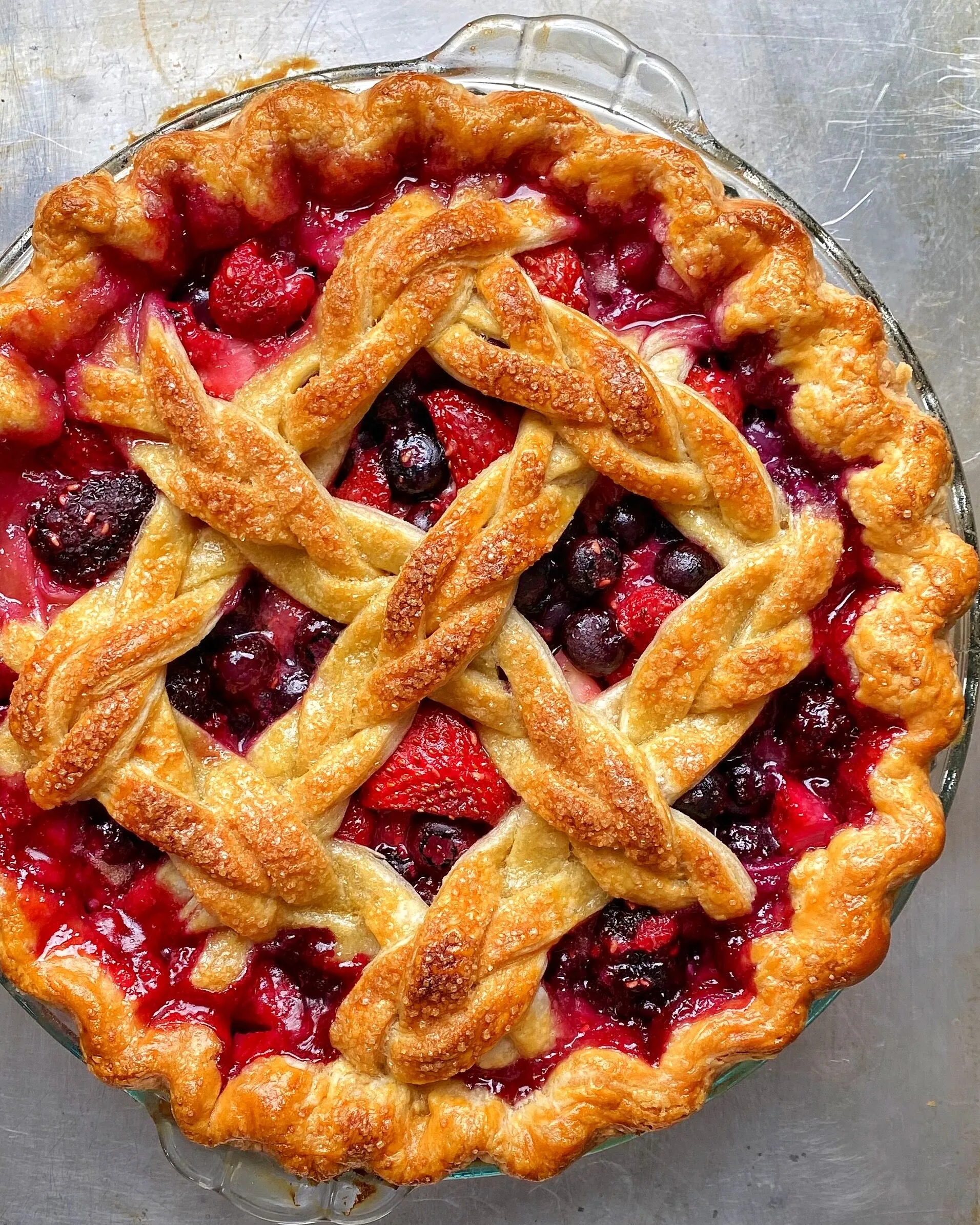 Mixed Berry Pie with Cinnamon and Lemon
