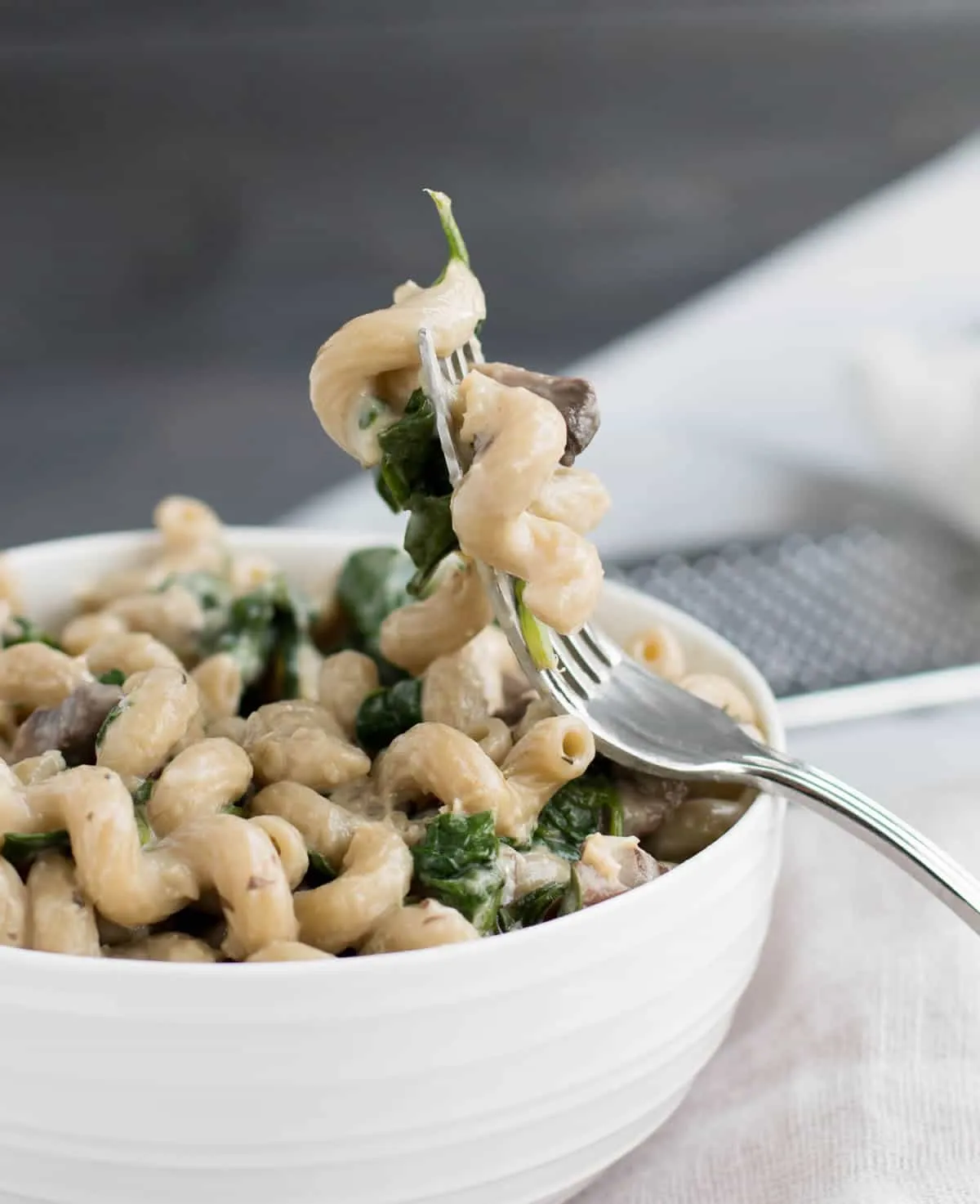 One Pot Mushroom Spinach Artichoke Pasta