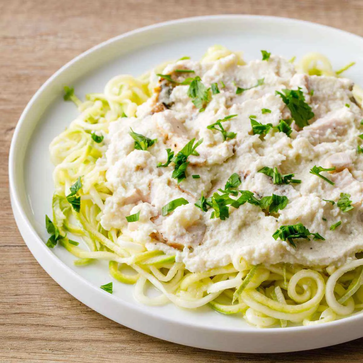 Paleo Garlic Chicken Alfredo
