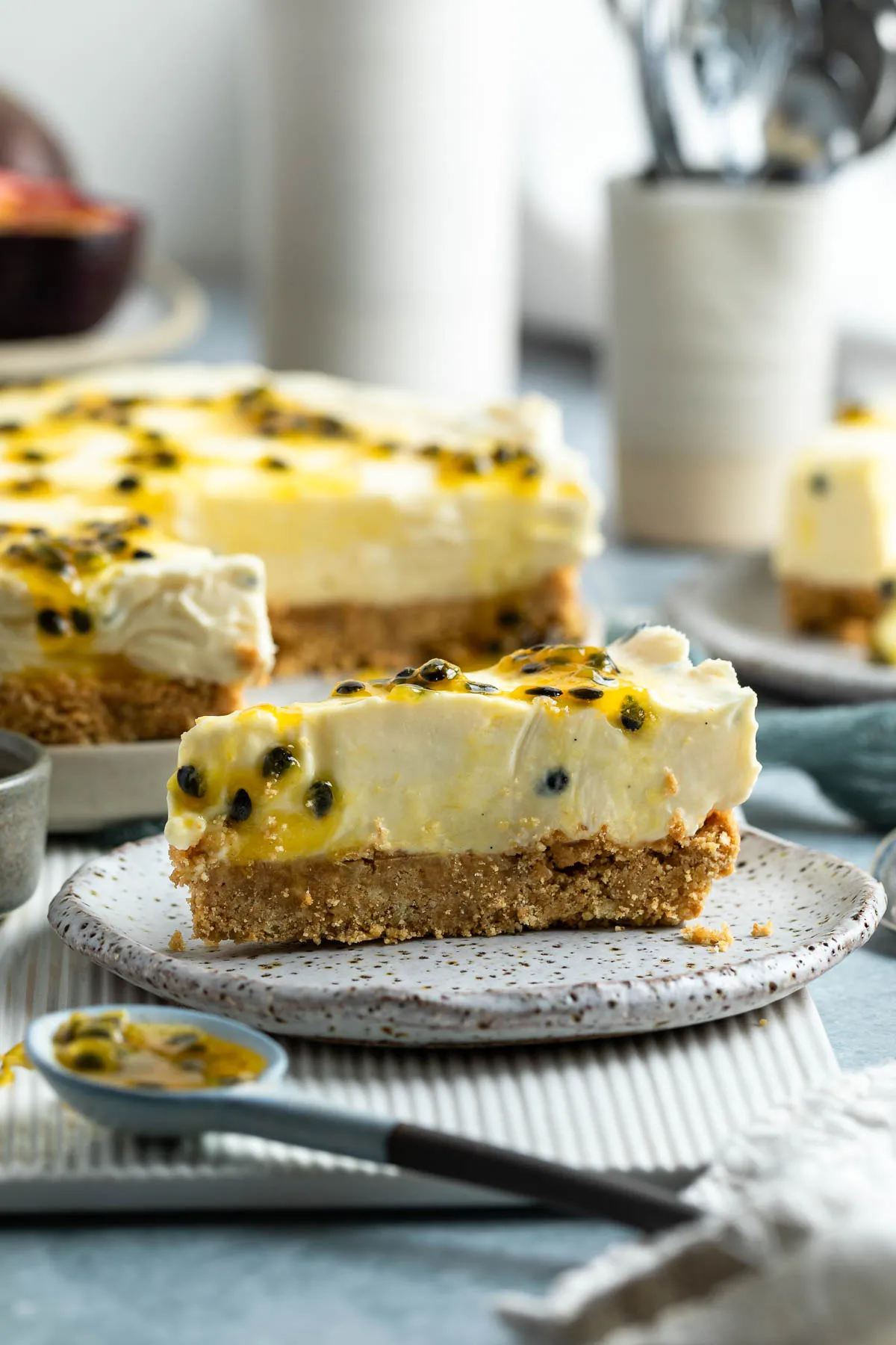 Passion Fruit Yogurt Cheese Cake