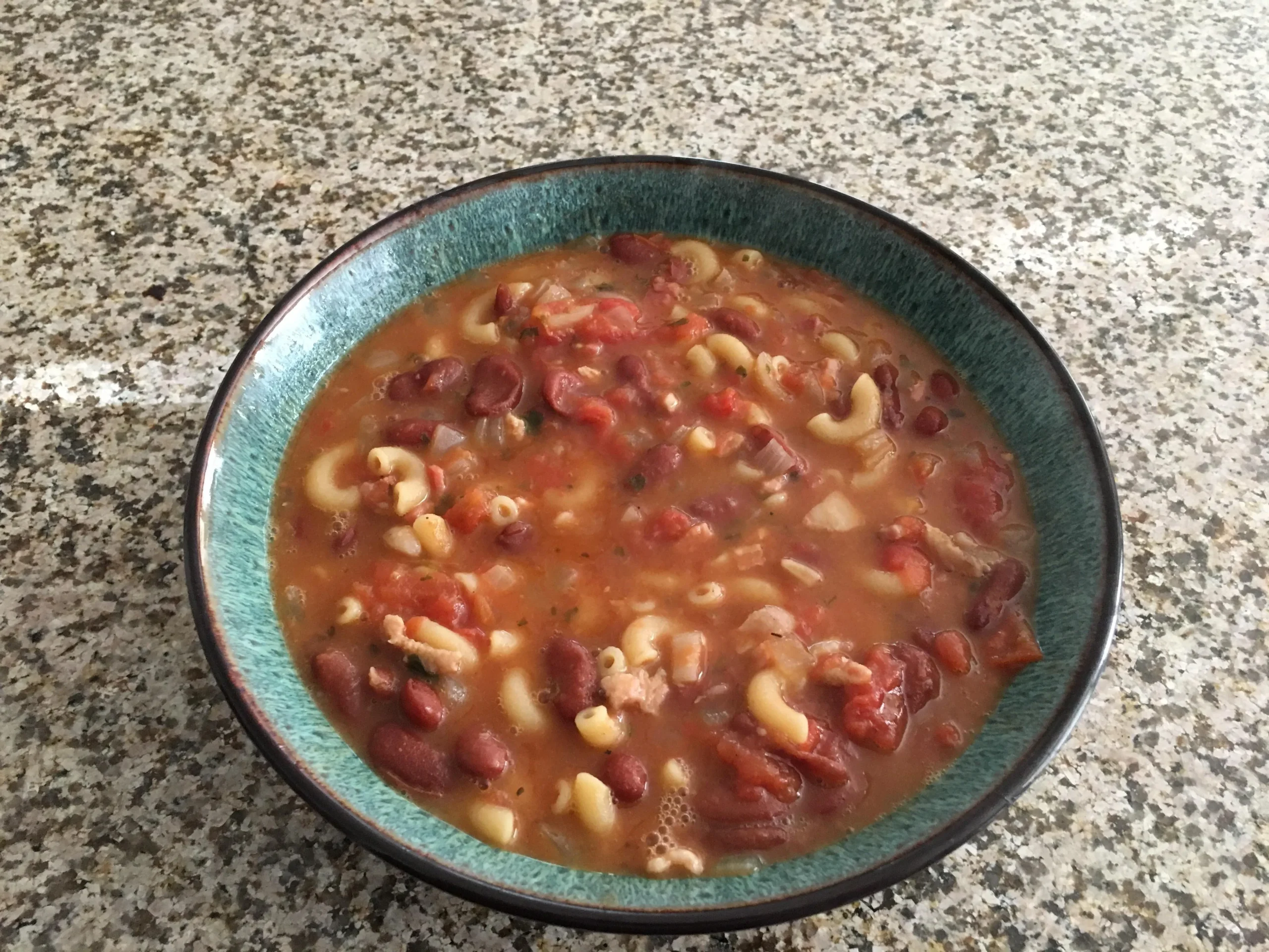Pasta and Kidney Bean Soup