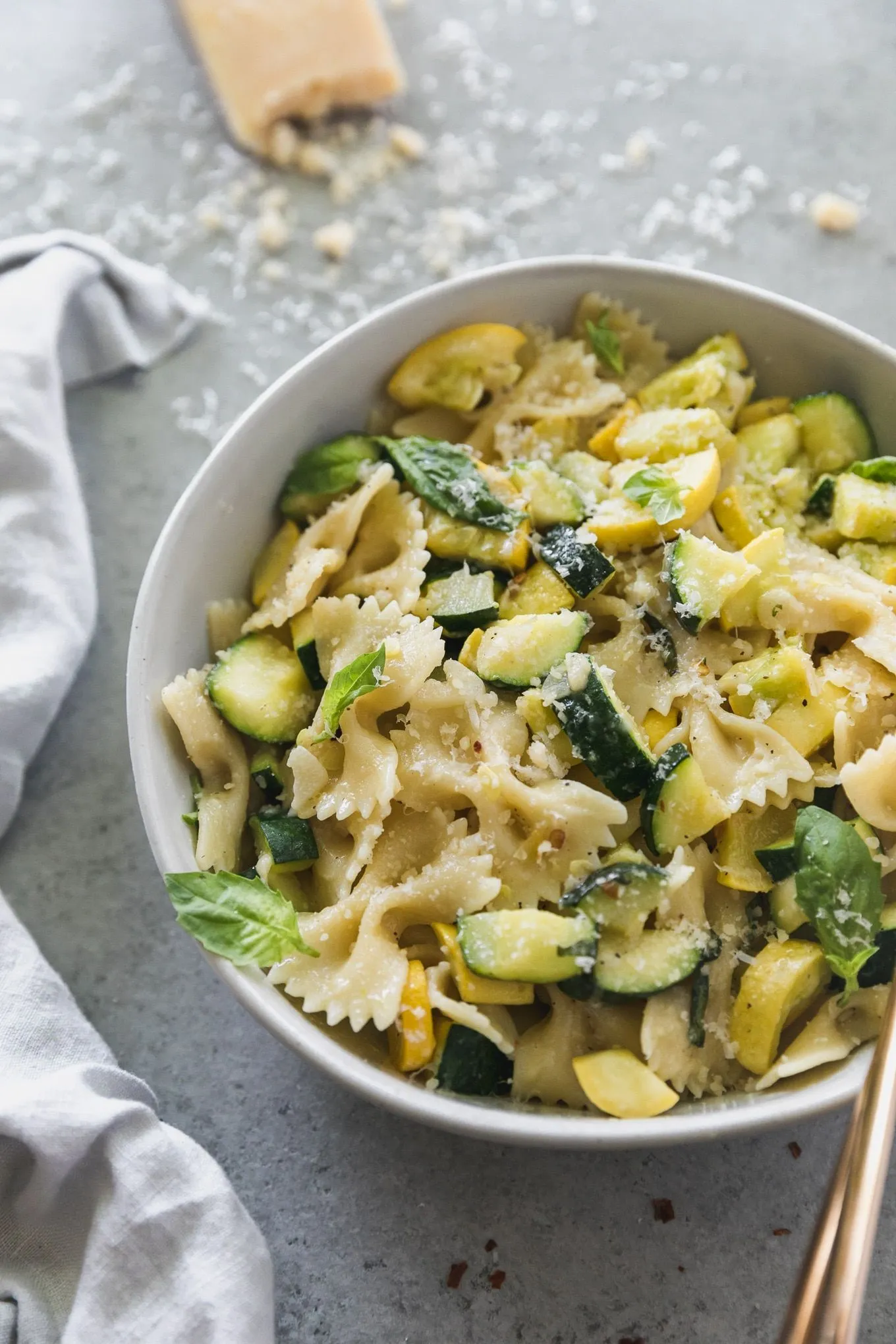 Pasta with Zucchini and Roasted Garlic