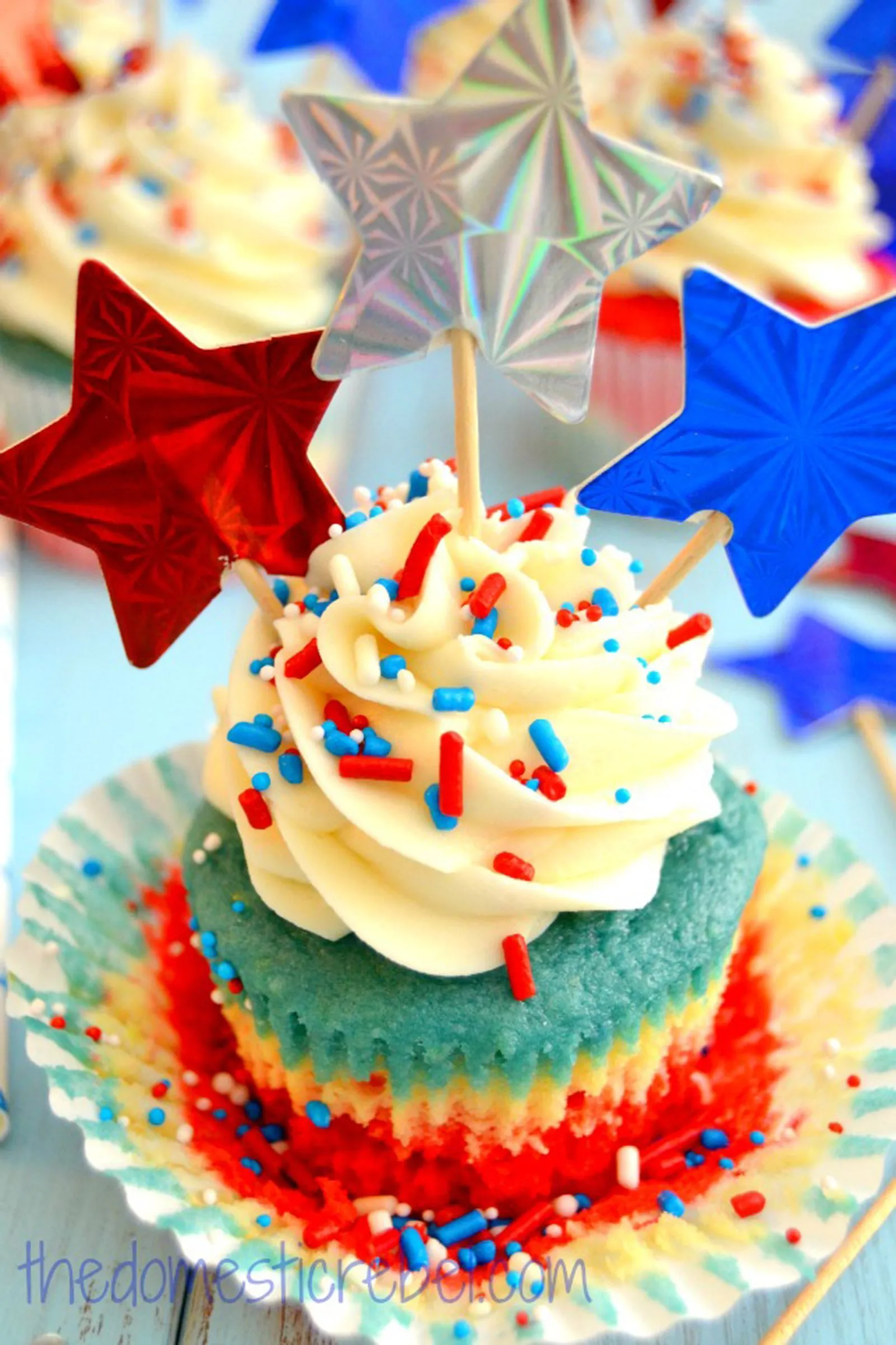Patriotic Tie Dye Cupcakes