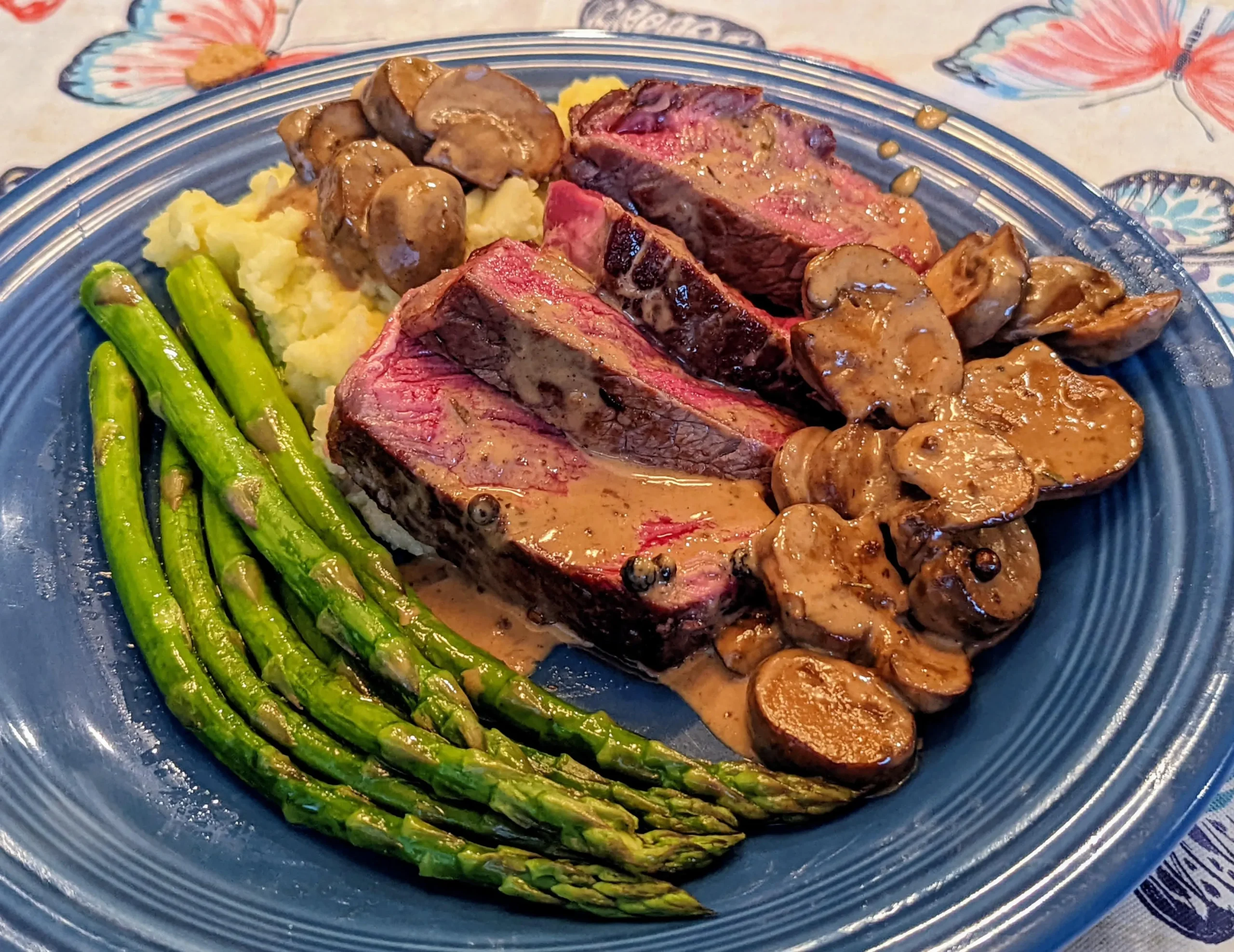 Peppercorn Steaks Asparagus Shiitake Mushrooms