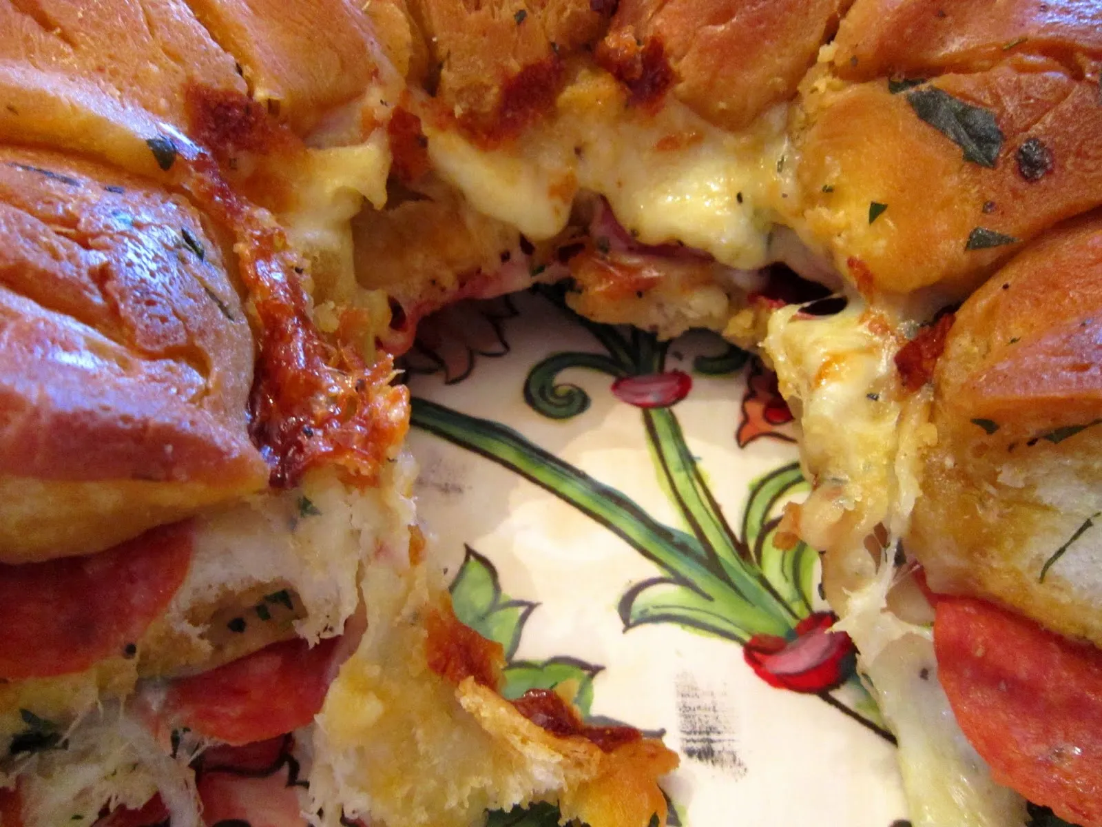 Pepperoni Mozzarella Pull Apart Bread