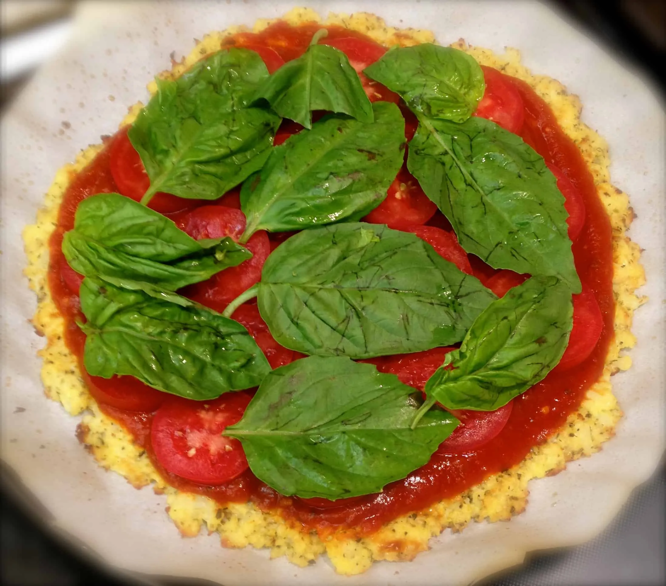 Pizza Margherita with Cauliflower Crust