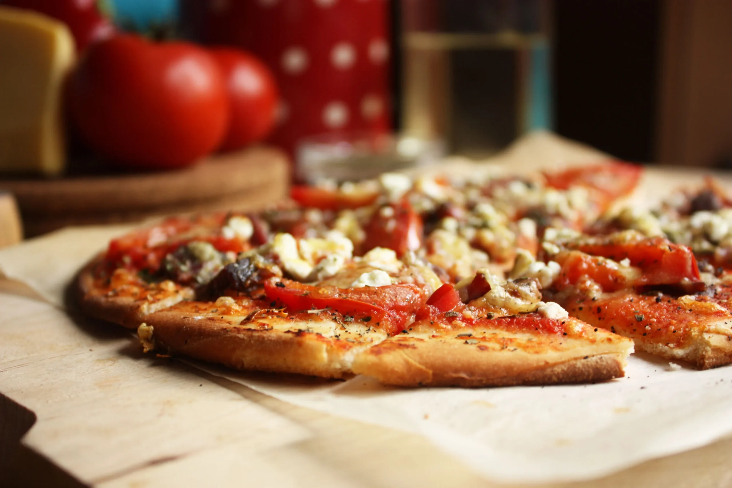 Prosciutto and Gouda Pizza