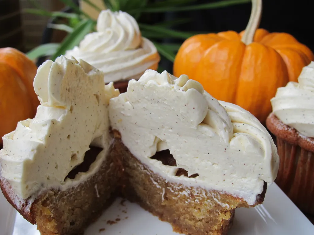 Pumpkin Brownie Cupcakes with Vanilla Bean Buttercream