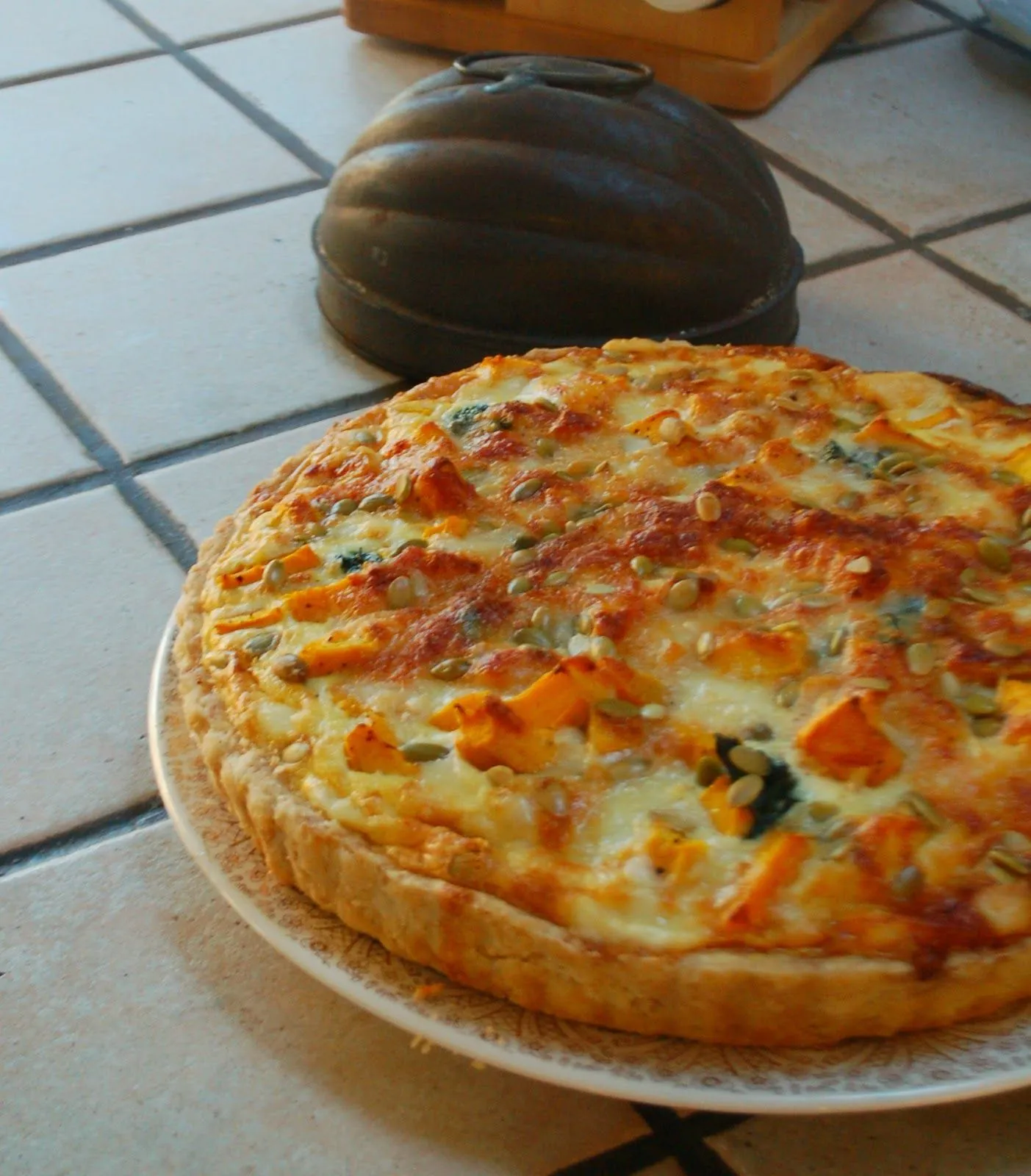 Pumpkin Tarts with Spinach and Gorgonzola
