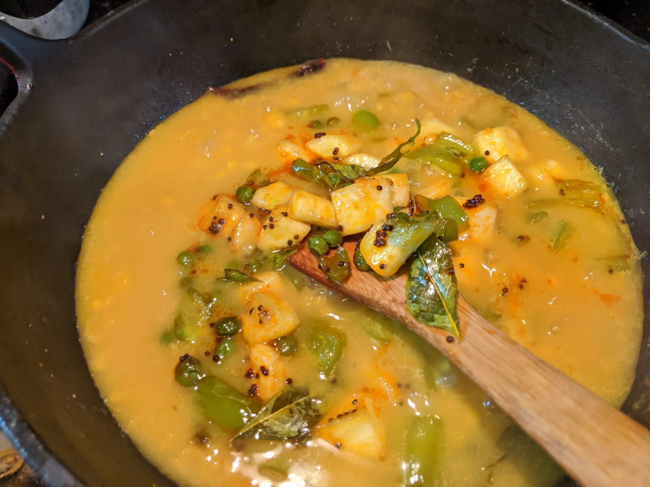 Quick Lunch Zucchini and Corn Curry