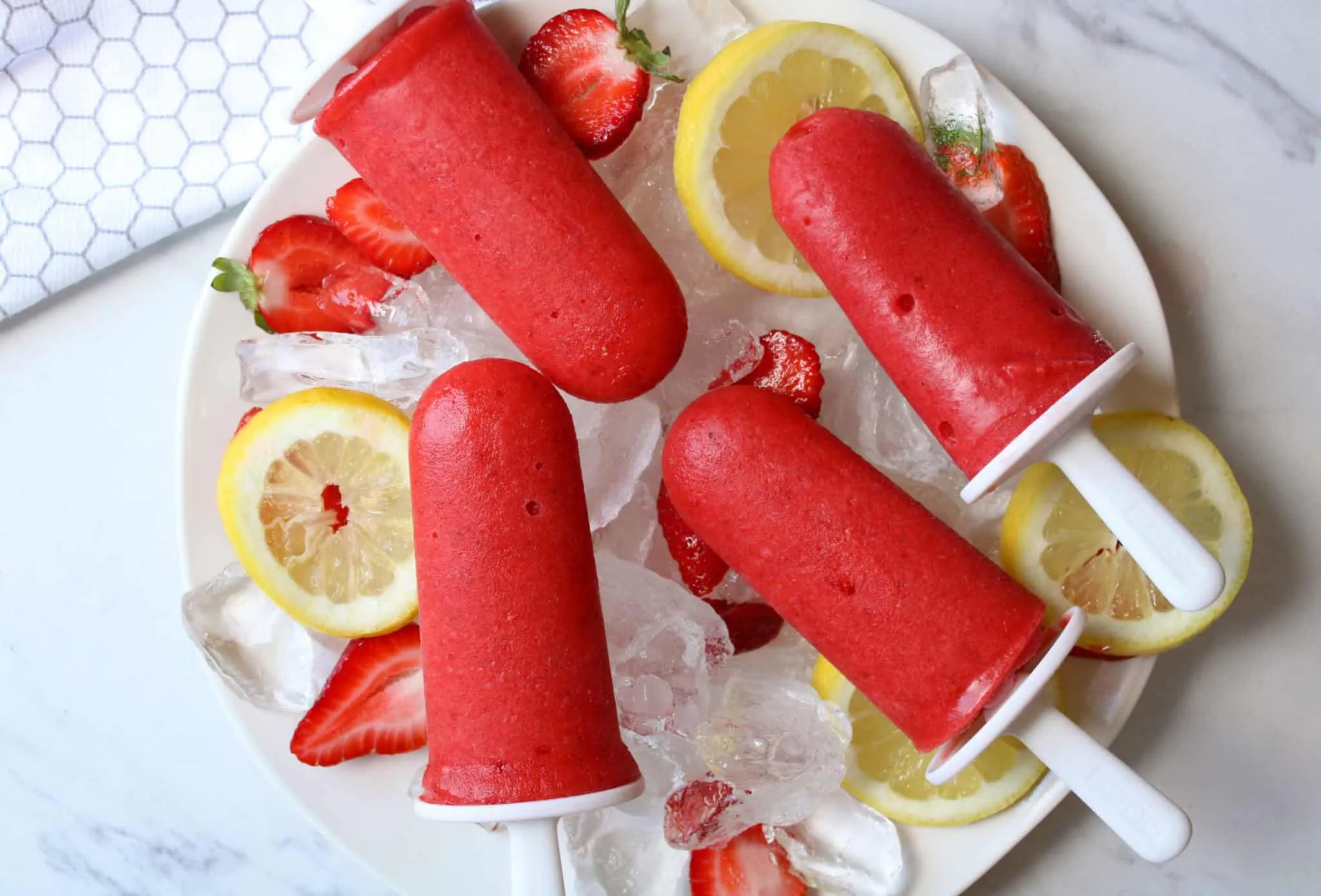 Quick Simple Strawberry Lemonade Popsicles