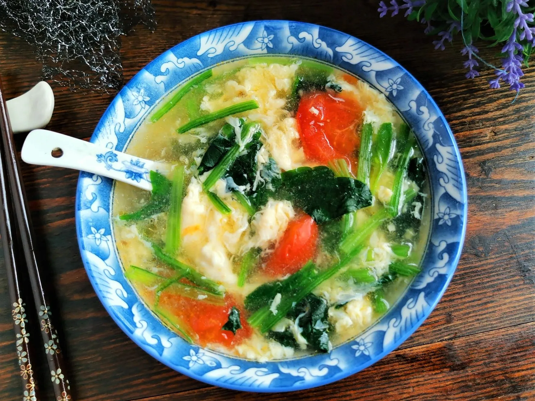 Quick Spinach Egg Drop Soup
