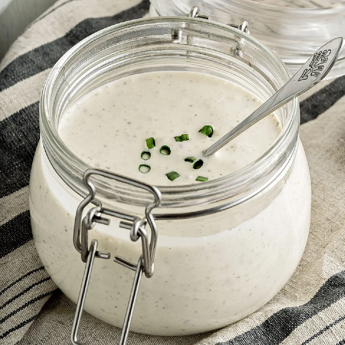 Quick and Easy Low Carb Ranch Dressing