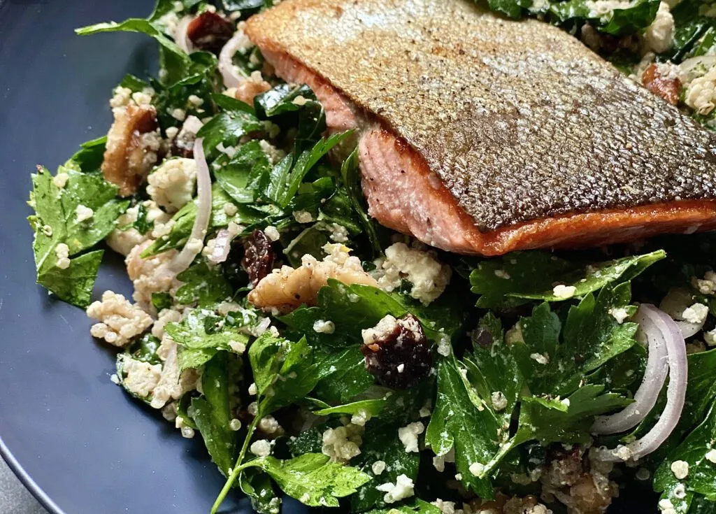 Quinoa Kale Bowls with Tahini Sauce & Salmon