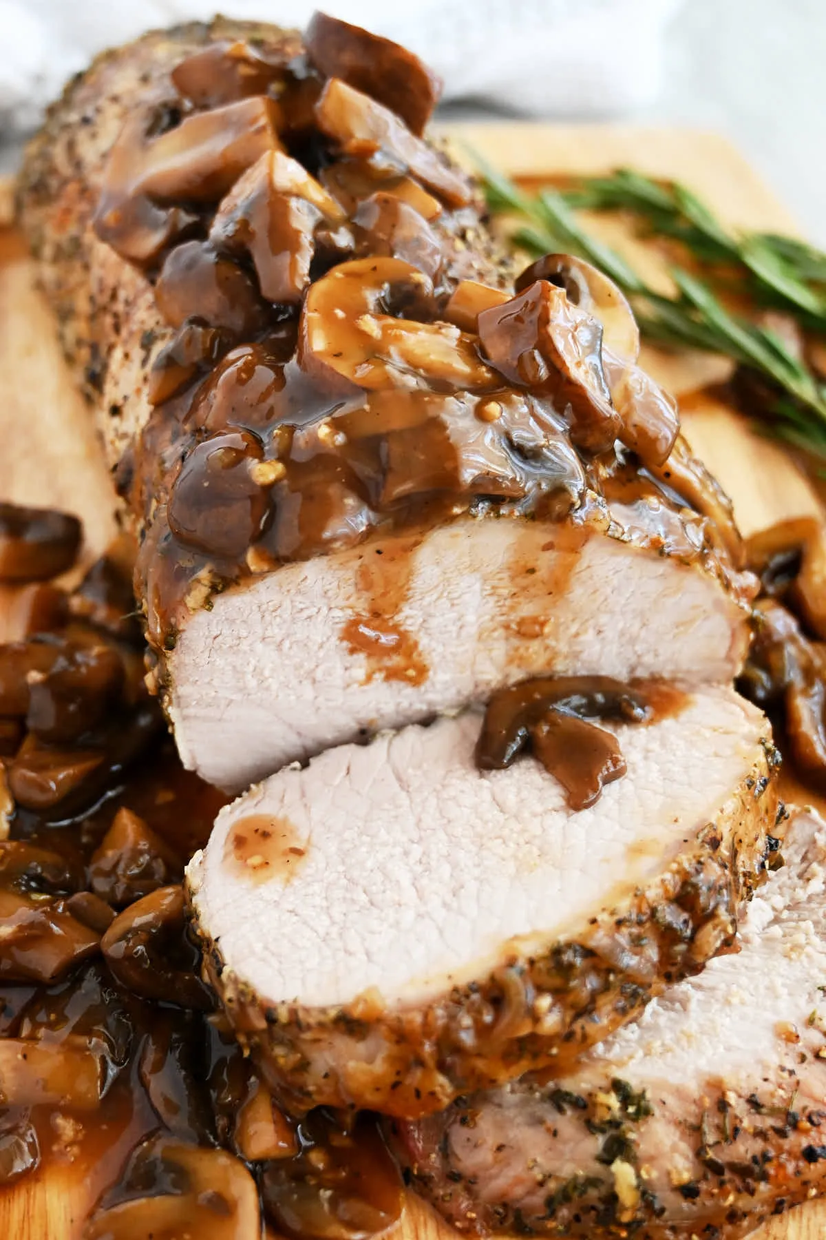 Roasted Pork Loin Filet with Mushrooms