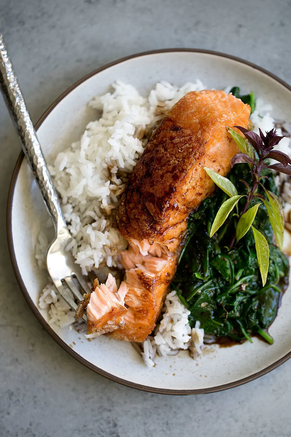 Salmon with Tamarind Sauce
