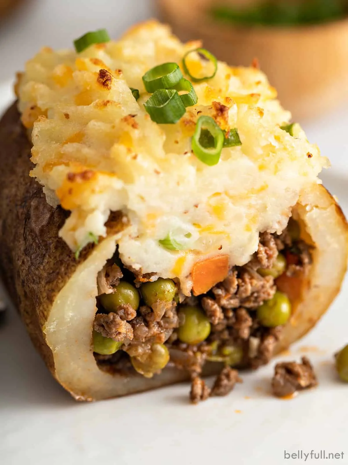 Shepherd's Pie Stuffed Potatoes