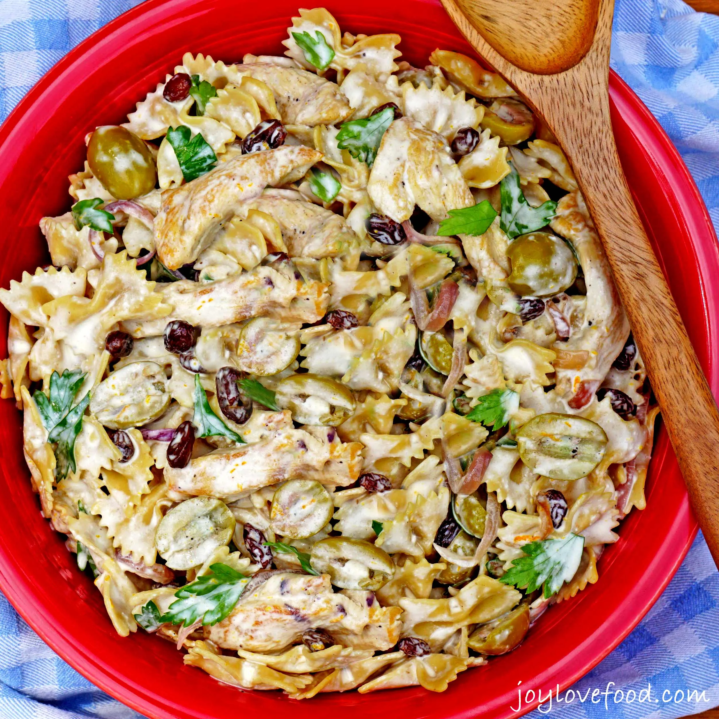 Shredded Chicken Salad with Green Olives