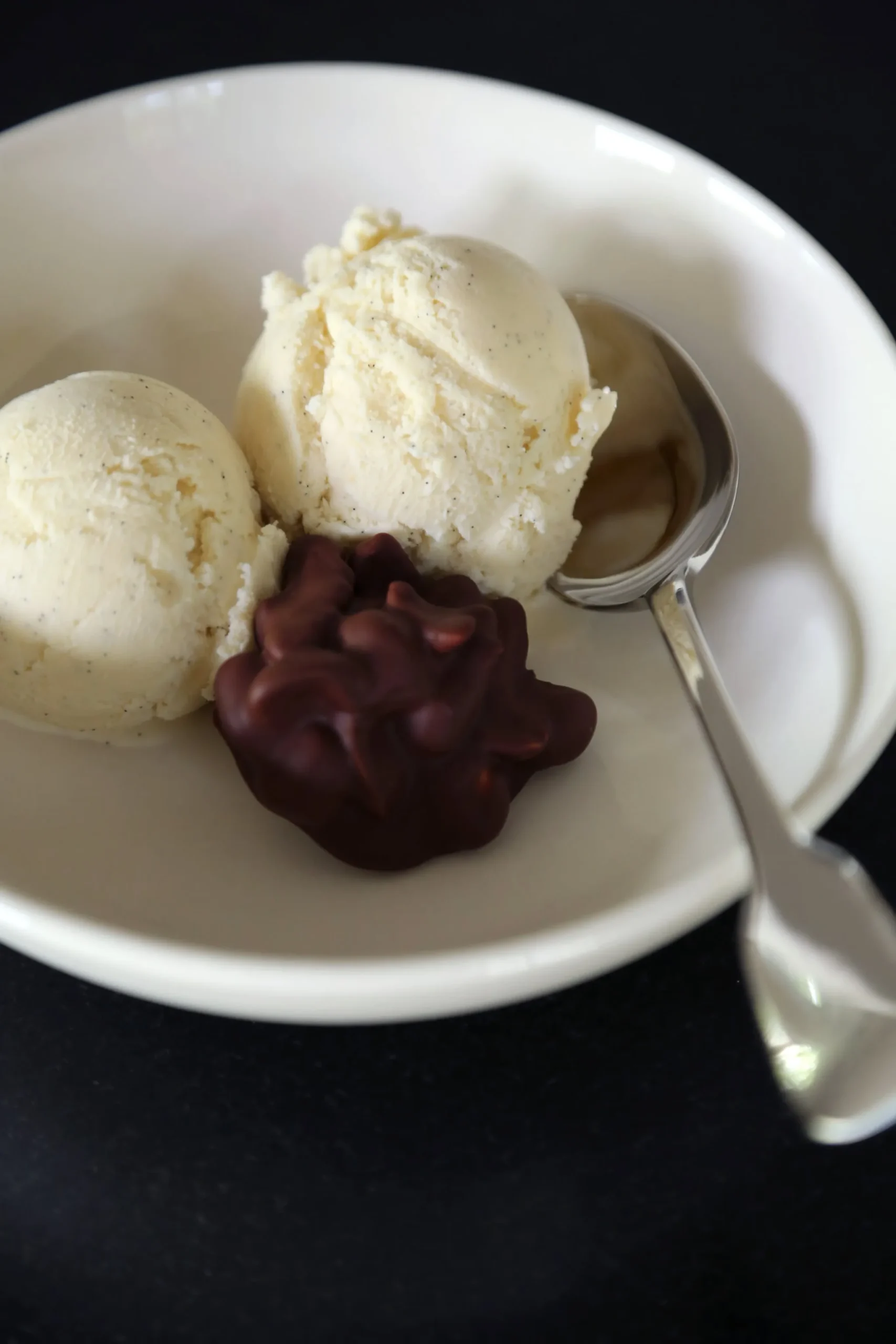 Simple Homemade Vanilla Bean Ice Cream