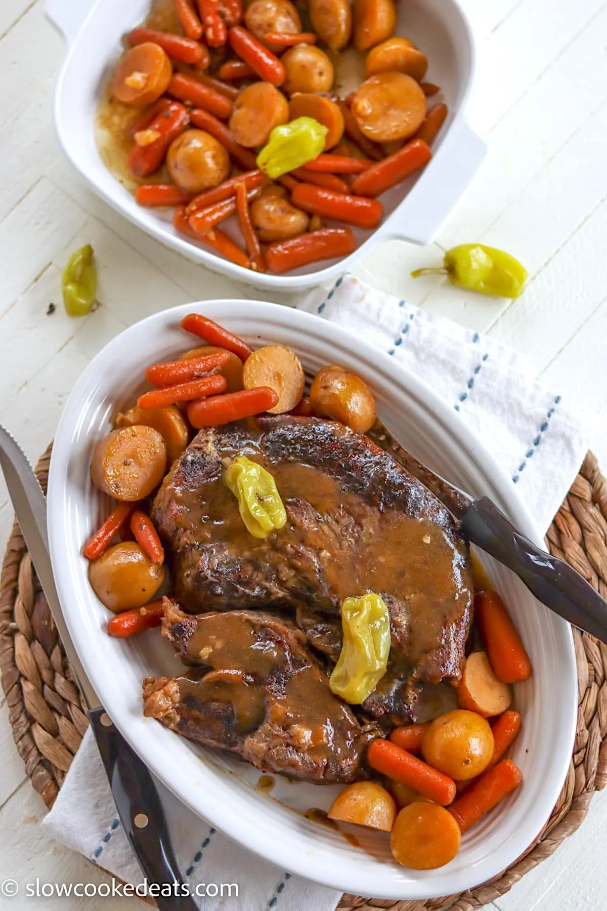 Slow Cooker Mississippi Pot Roast with Gravy