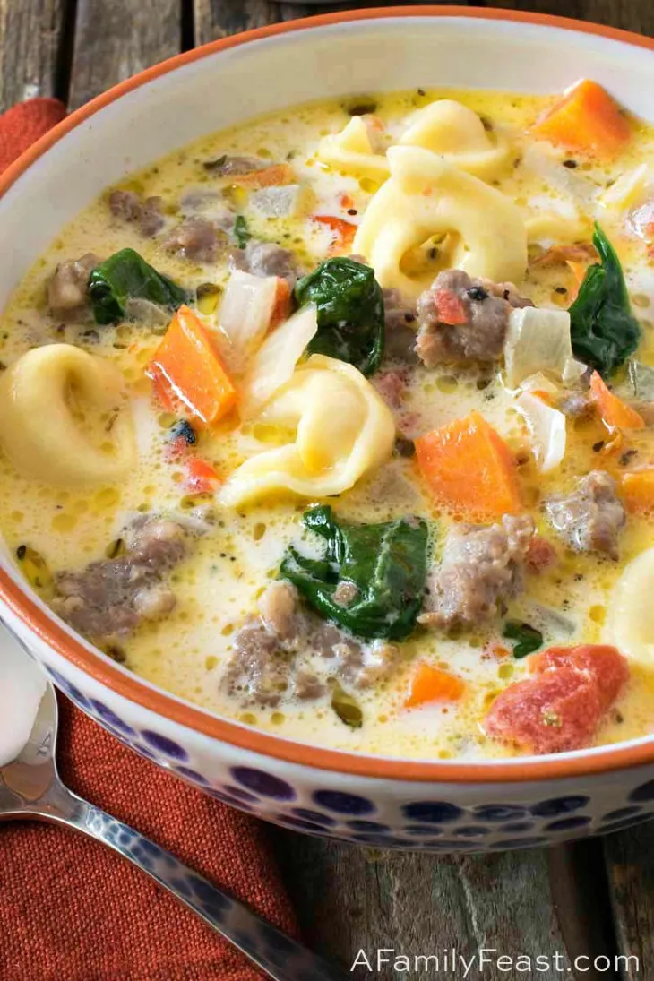 Slow Cooker Tortellini Soup with Parmesan Chicken Sausage and Mushrooms