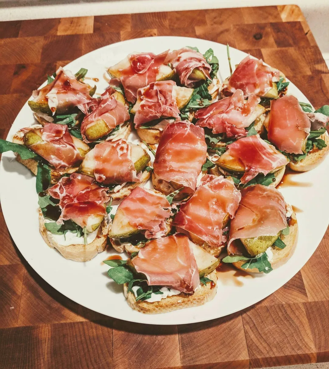 Snap Pea and Arugula Crostini with Goat Cheese