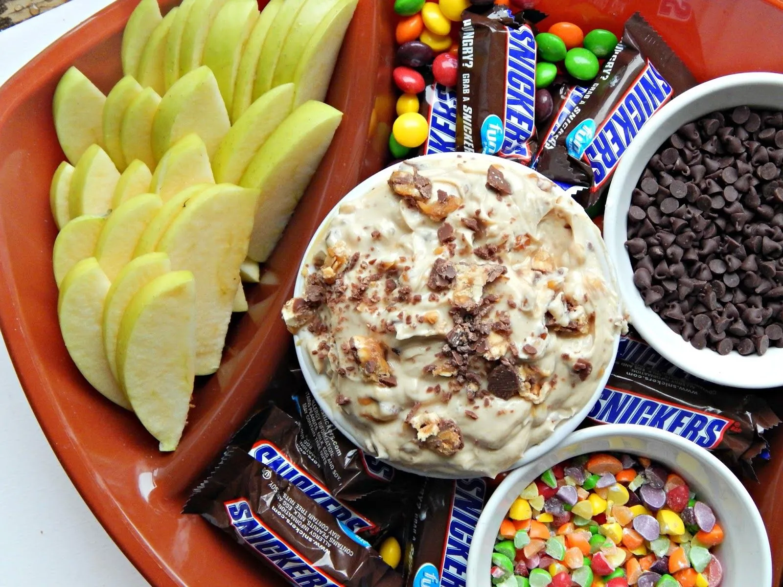Snickers Blitz Dip and Apples