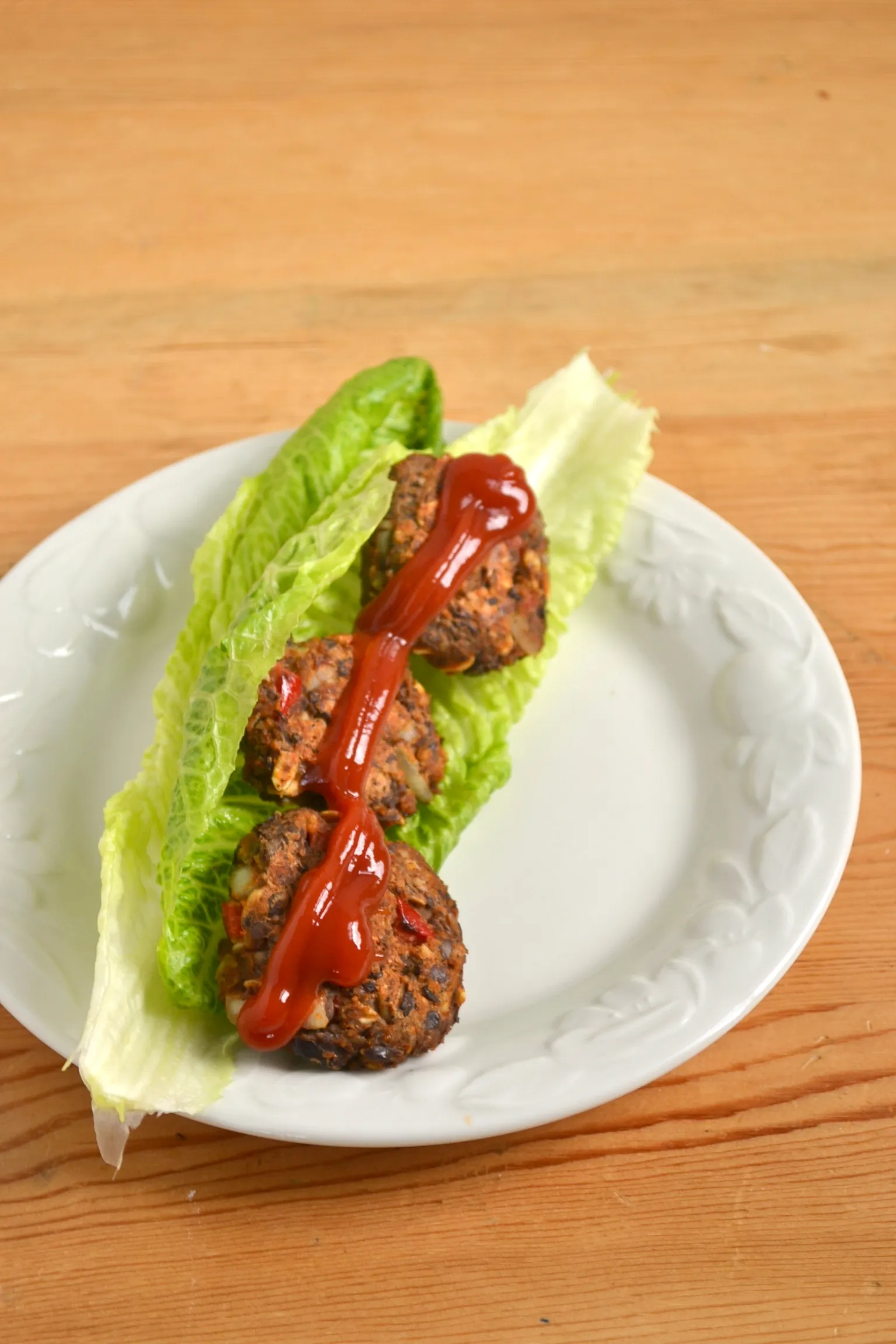 Spicy Chili Black Bean Burgers