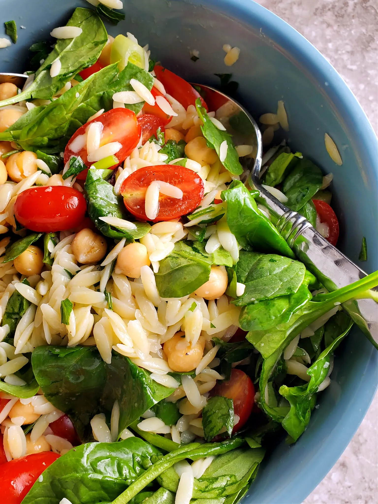 Spinach Orzo Salad for One