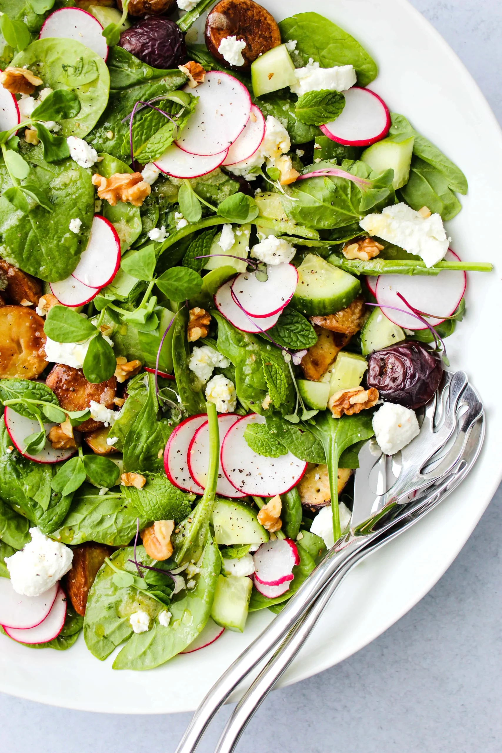 Spinach Salad with Goat Cheese Pita Croutons
