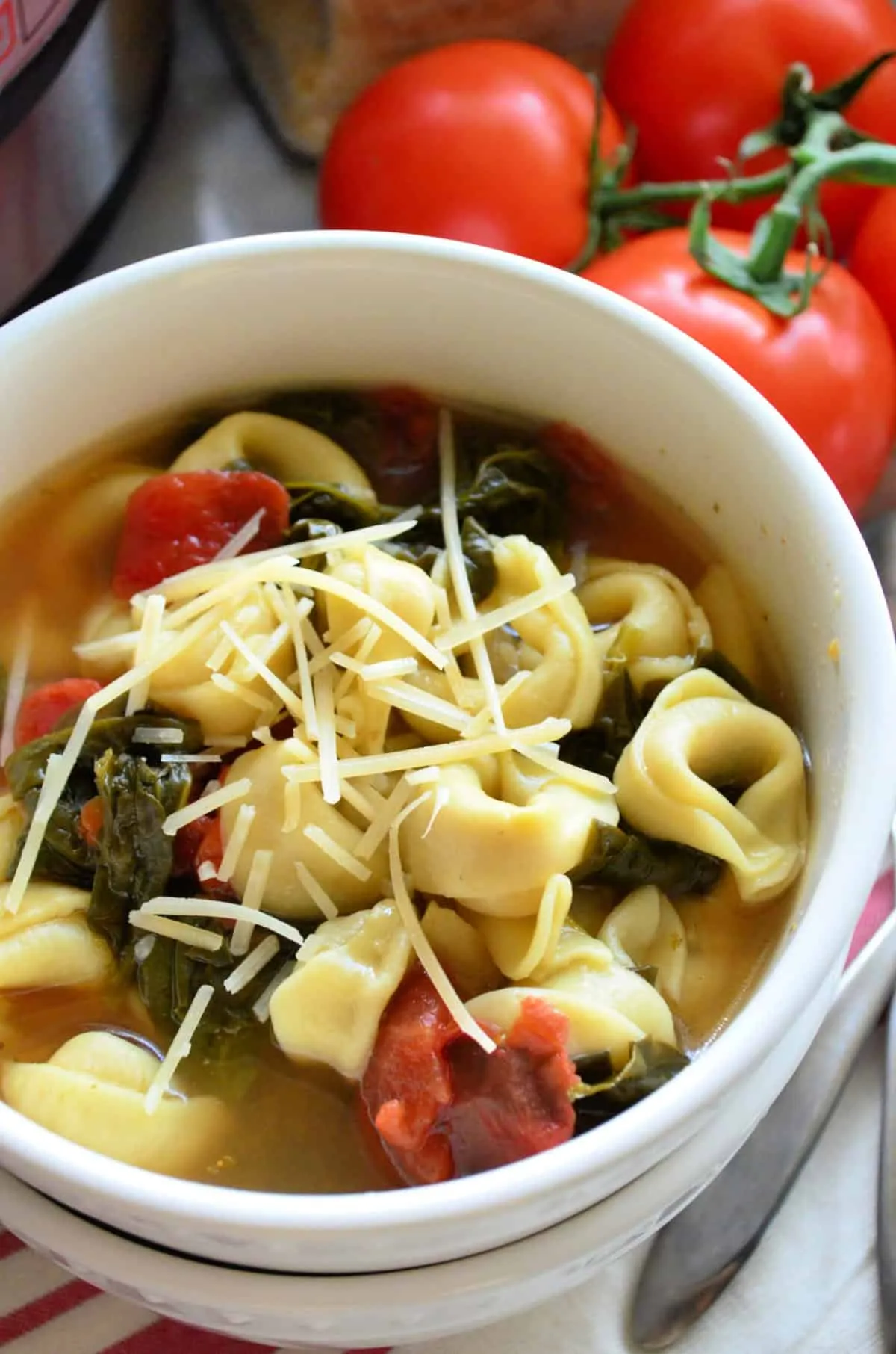 Tomato Tortellini Soup (Instant Pot/Stove Top)