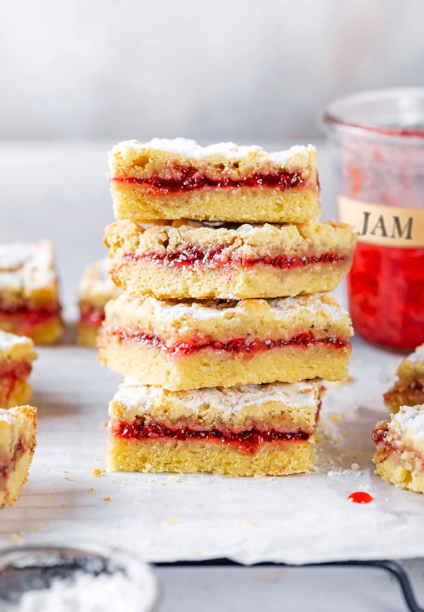 Strawberry Cookie Bars Tertiy Pirog