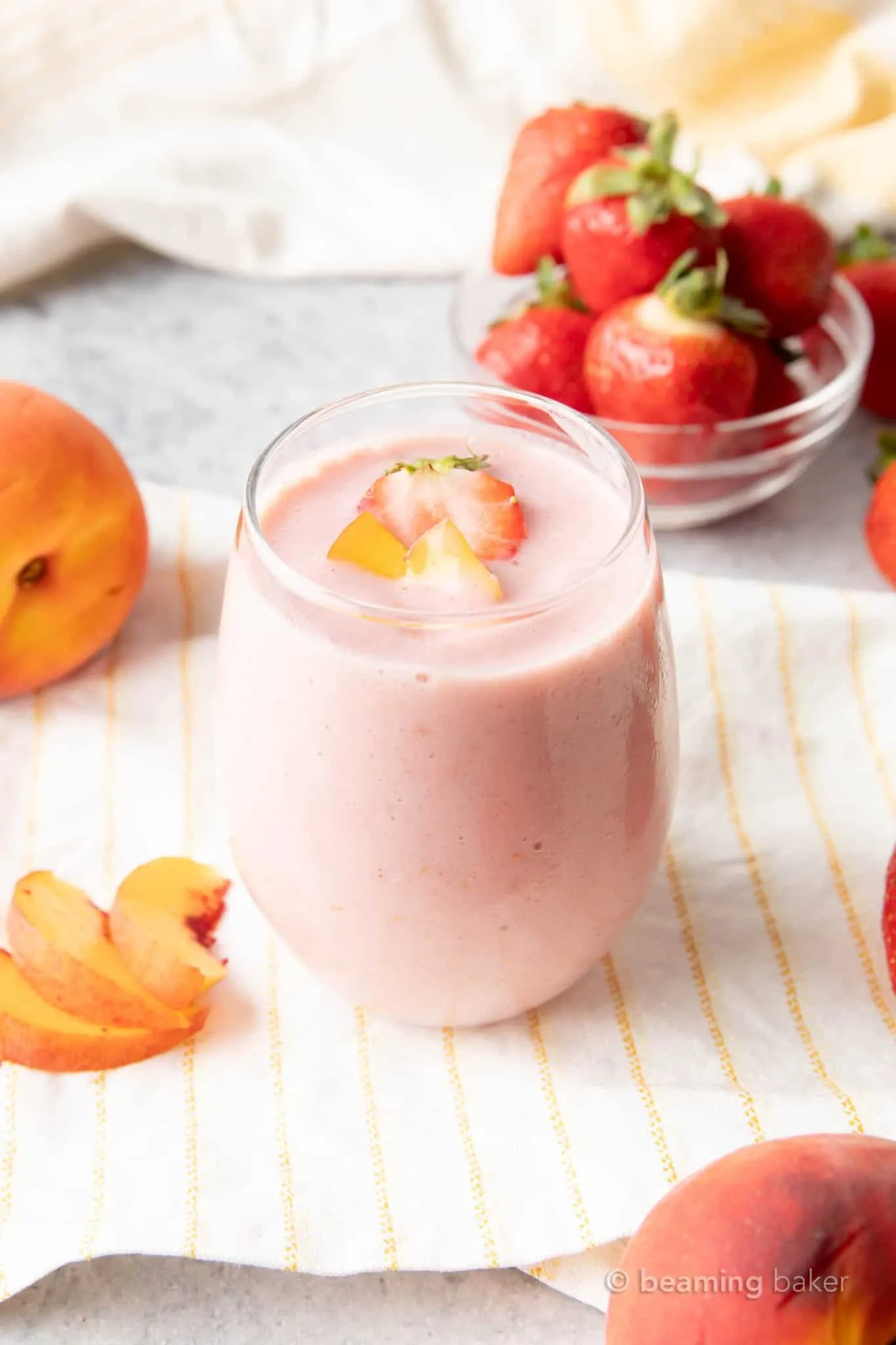 Strawberry Ginger Peach Smoothie