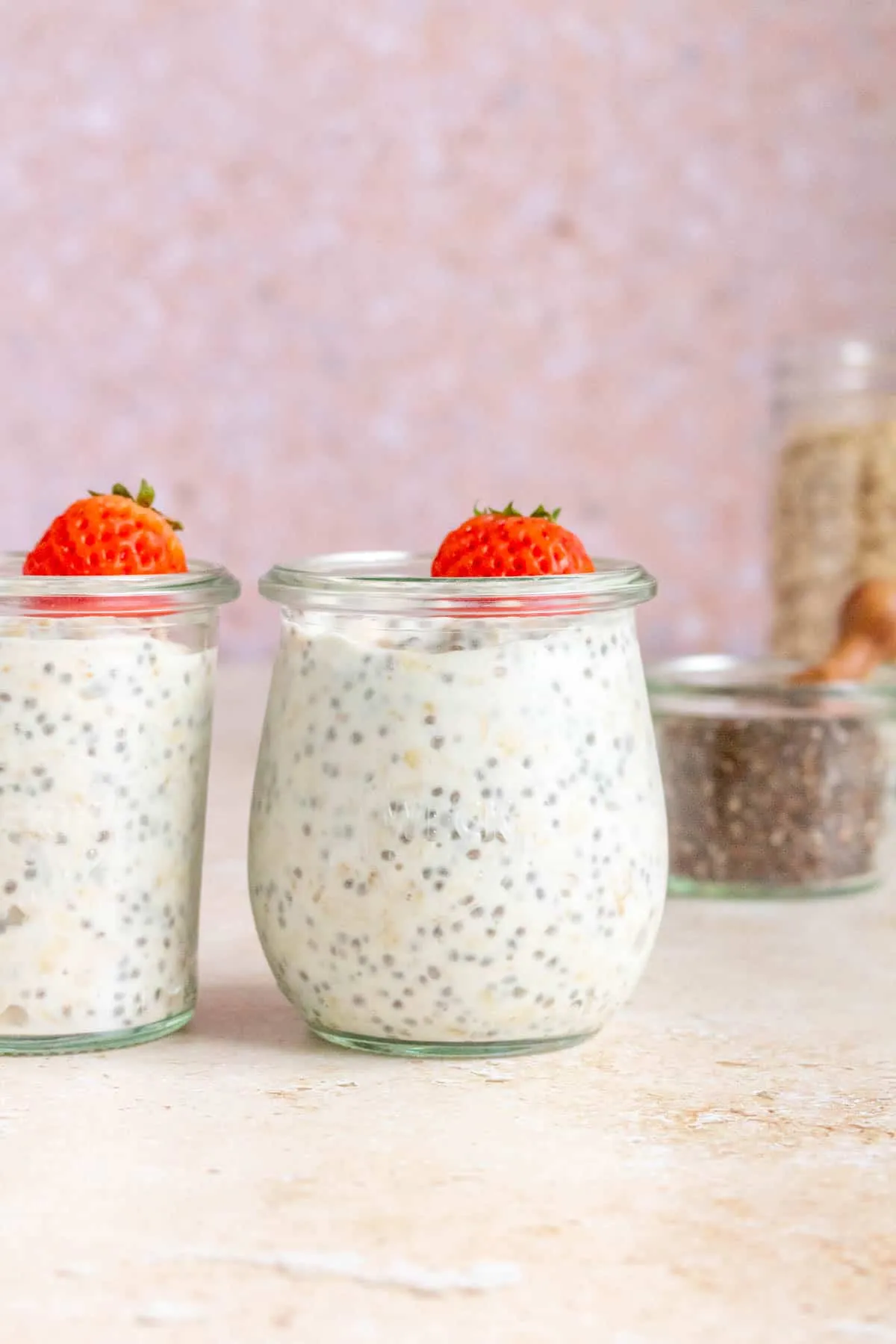 Strawberry Kefir Overnight Oats