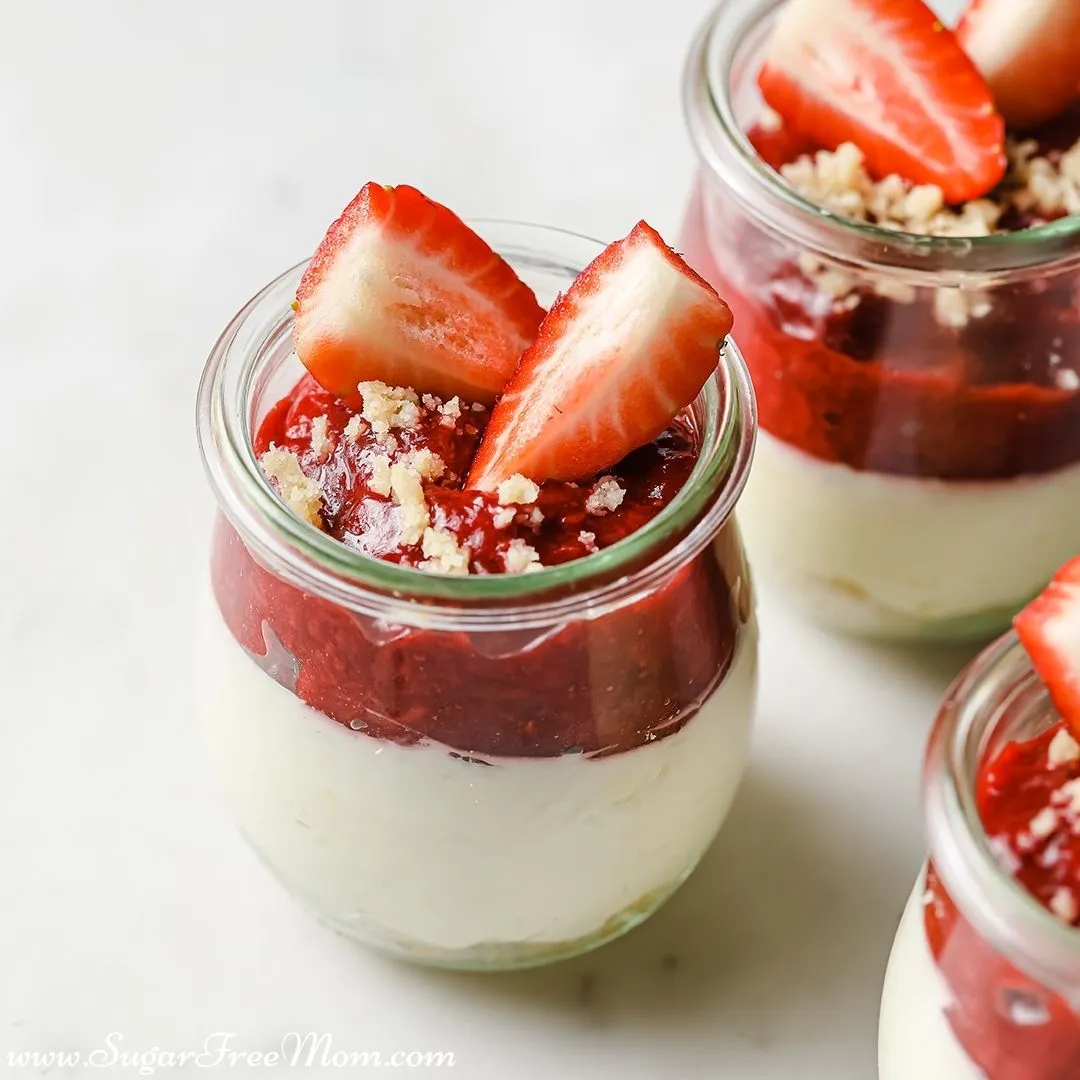Strawberry Vegan Cheesecake Jars