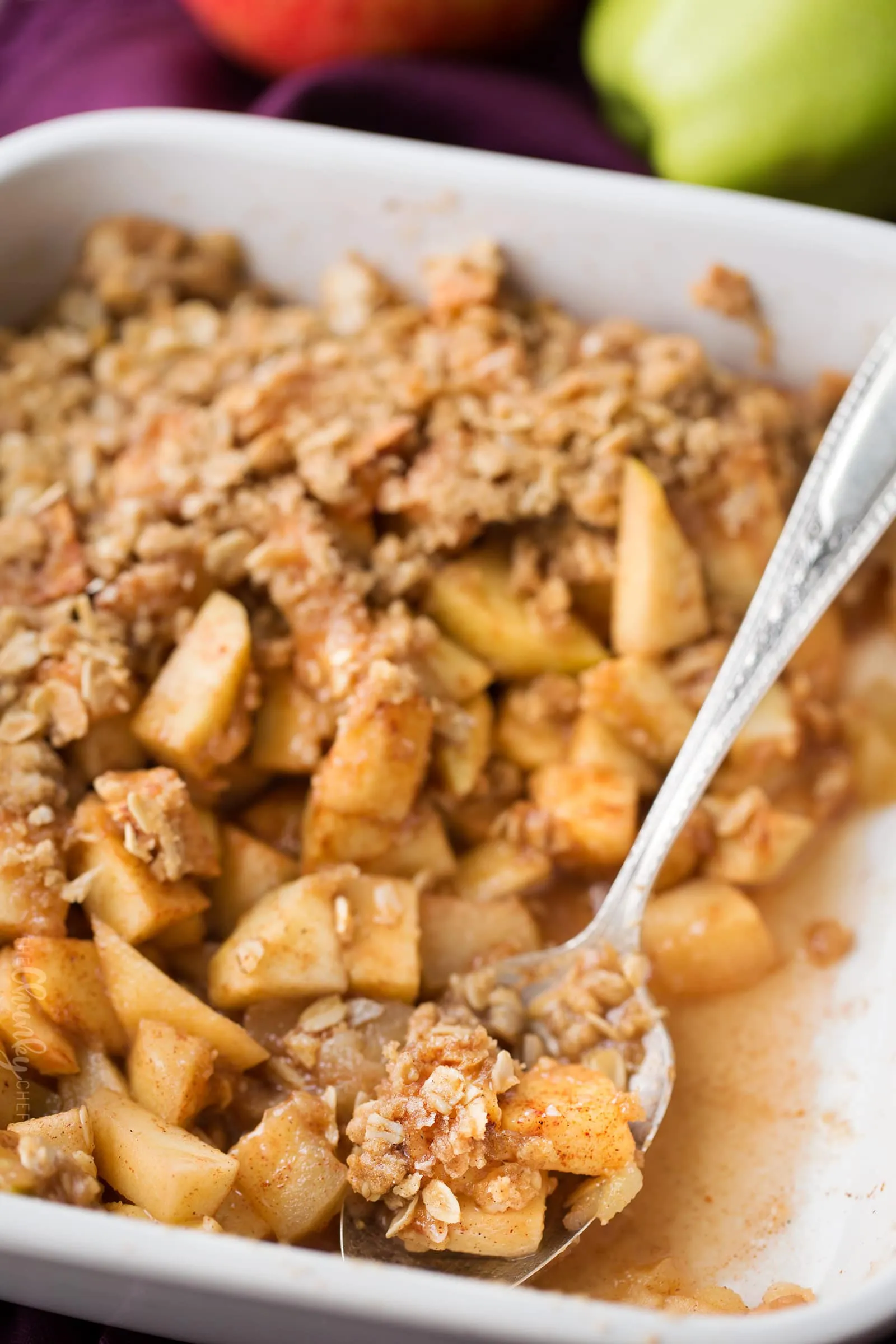 Tiny and Full Apple Crisp