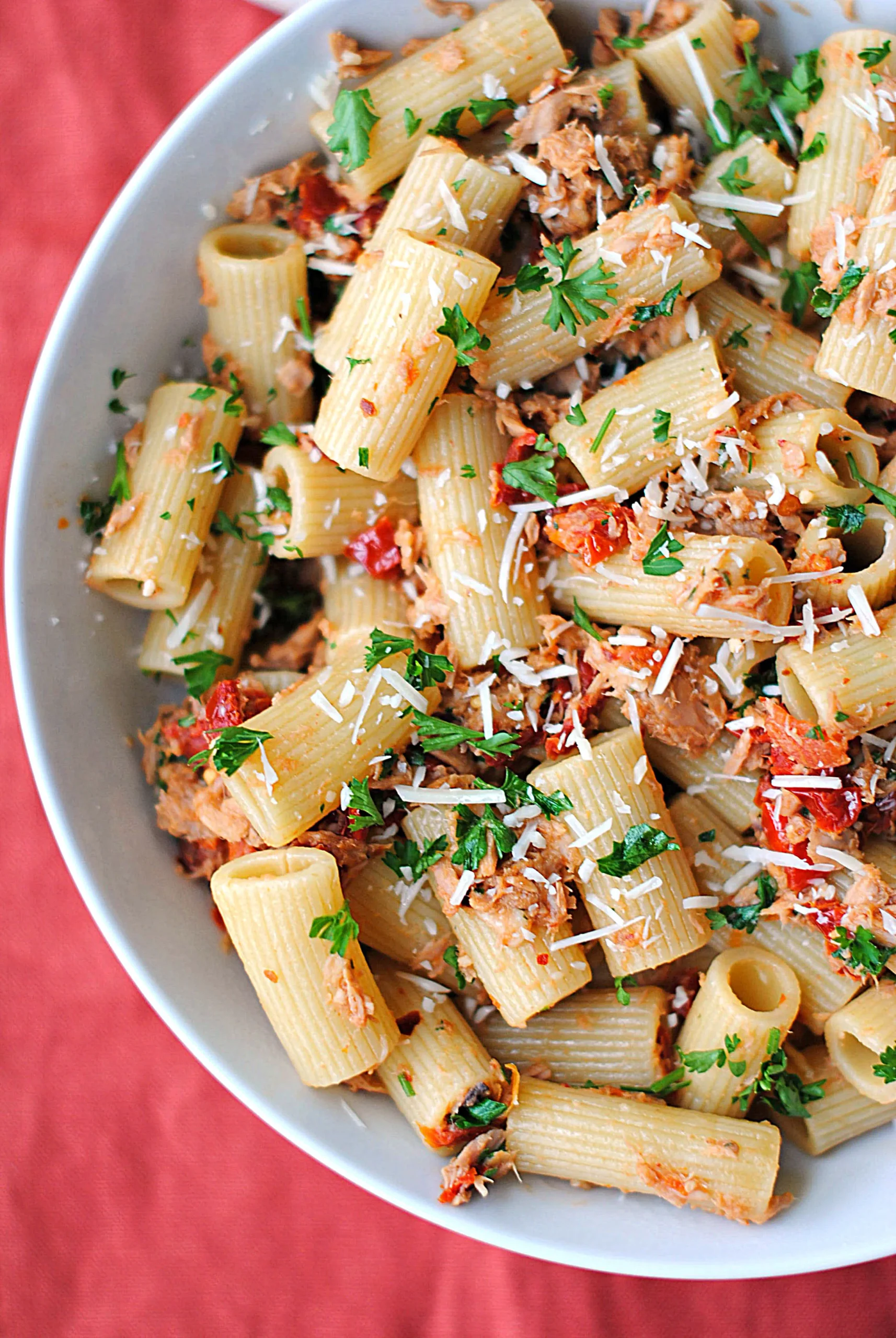 Tuna Rigatoni with Sun Dried Tomatoes