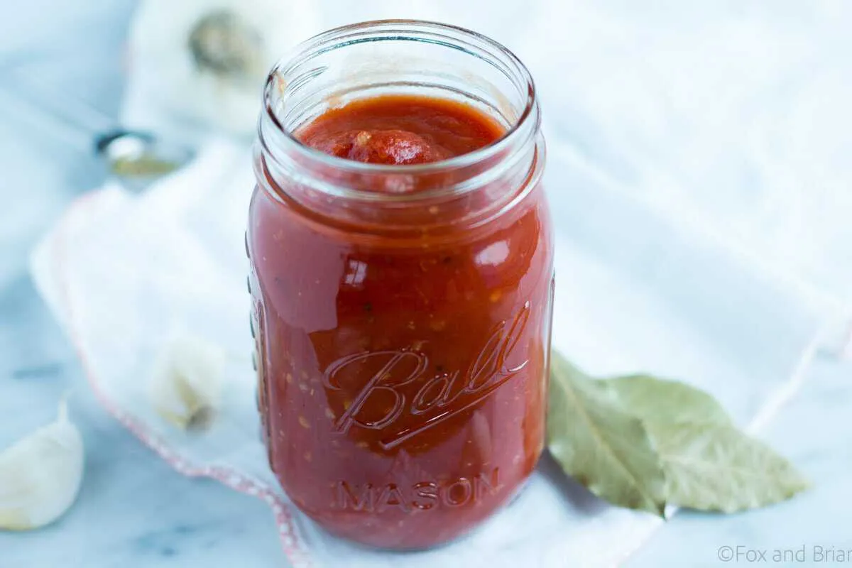 Twenty Minute Classic Marinara Sauce