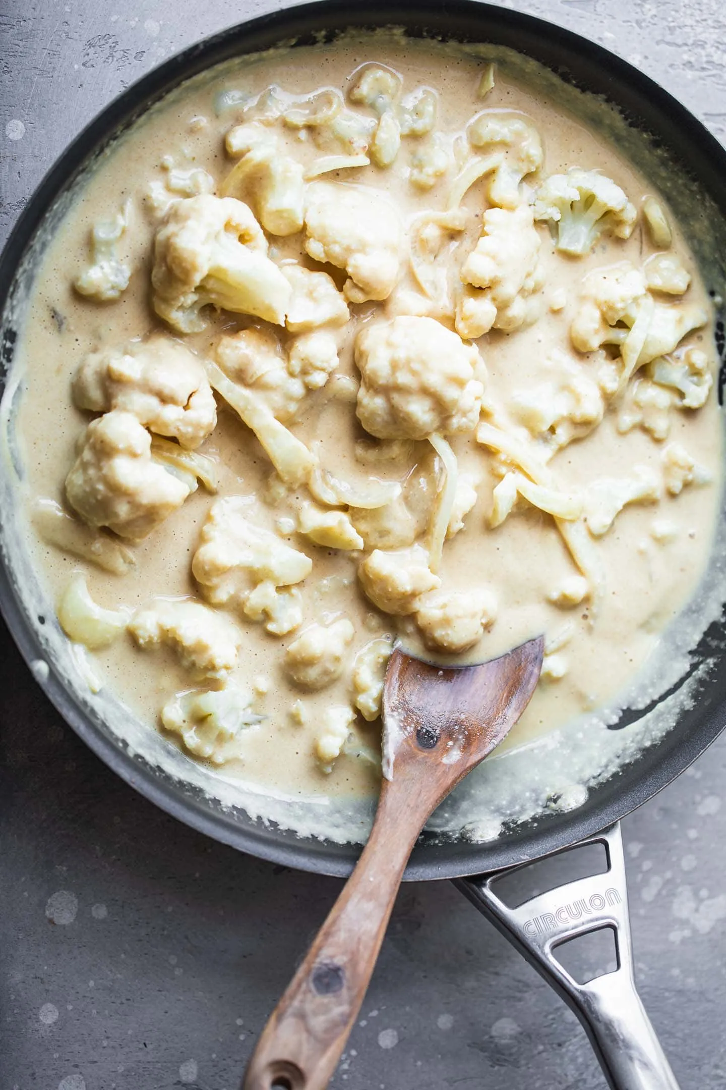 Vegan Cauliflower Cheese Sauce