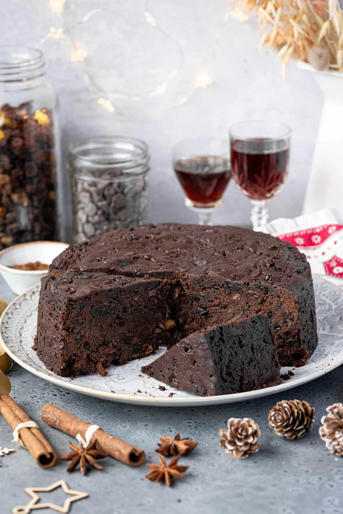Vegan Chocolate Christmas Cake