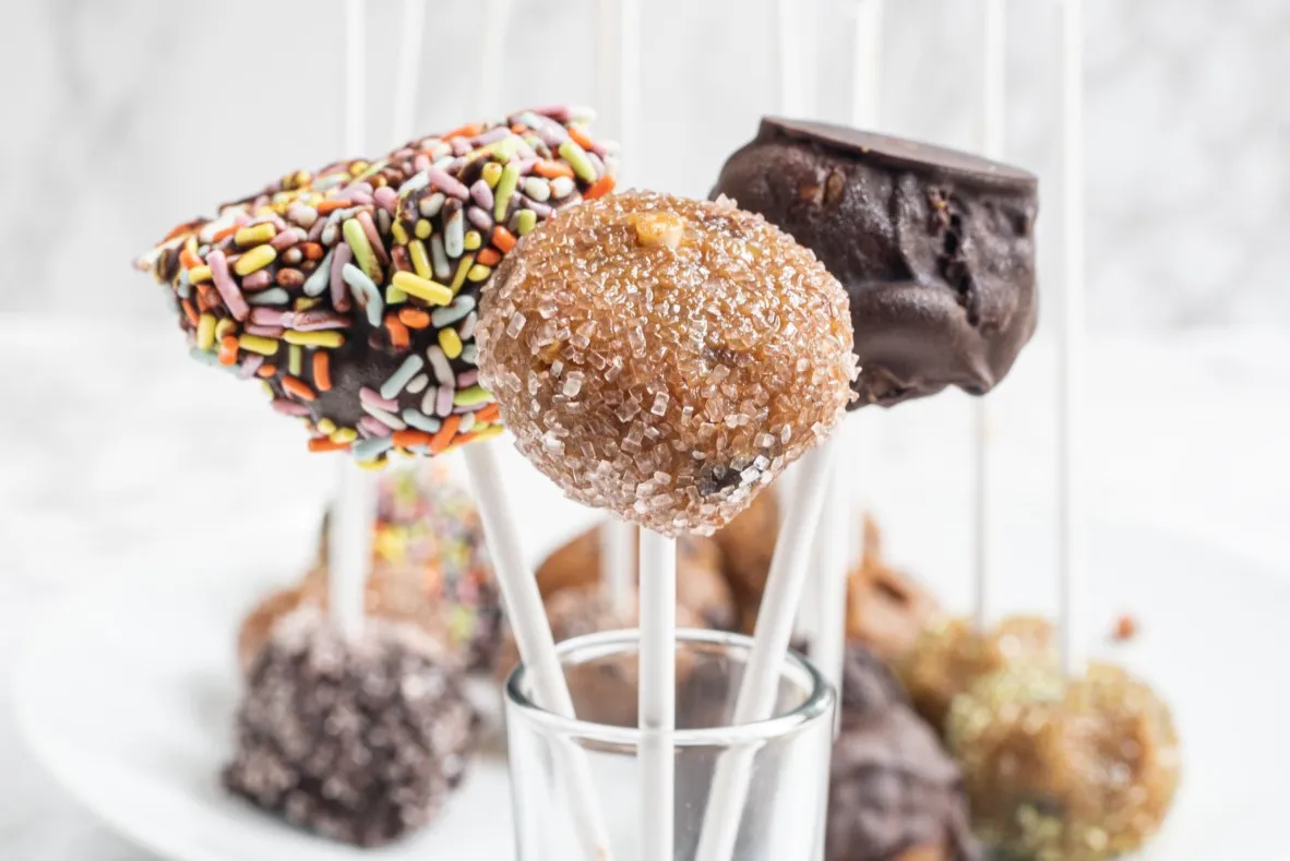 Vegan Cookie Dough Pops