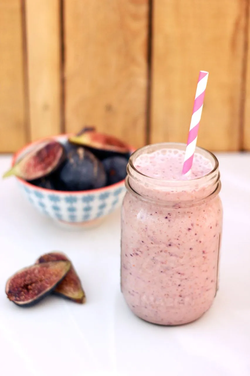 Vegan Fig Almond Smoothie