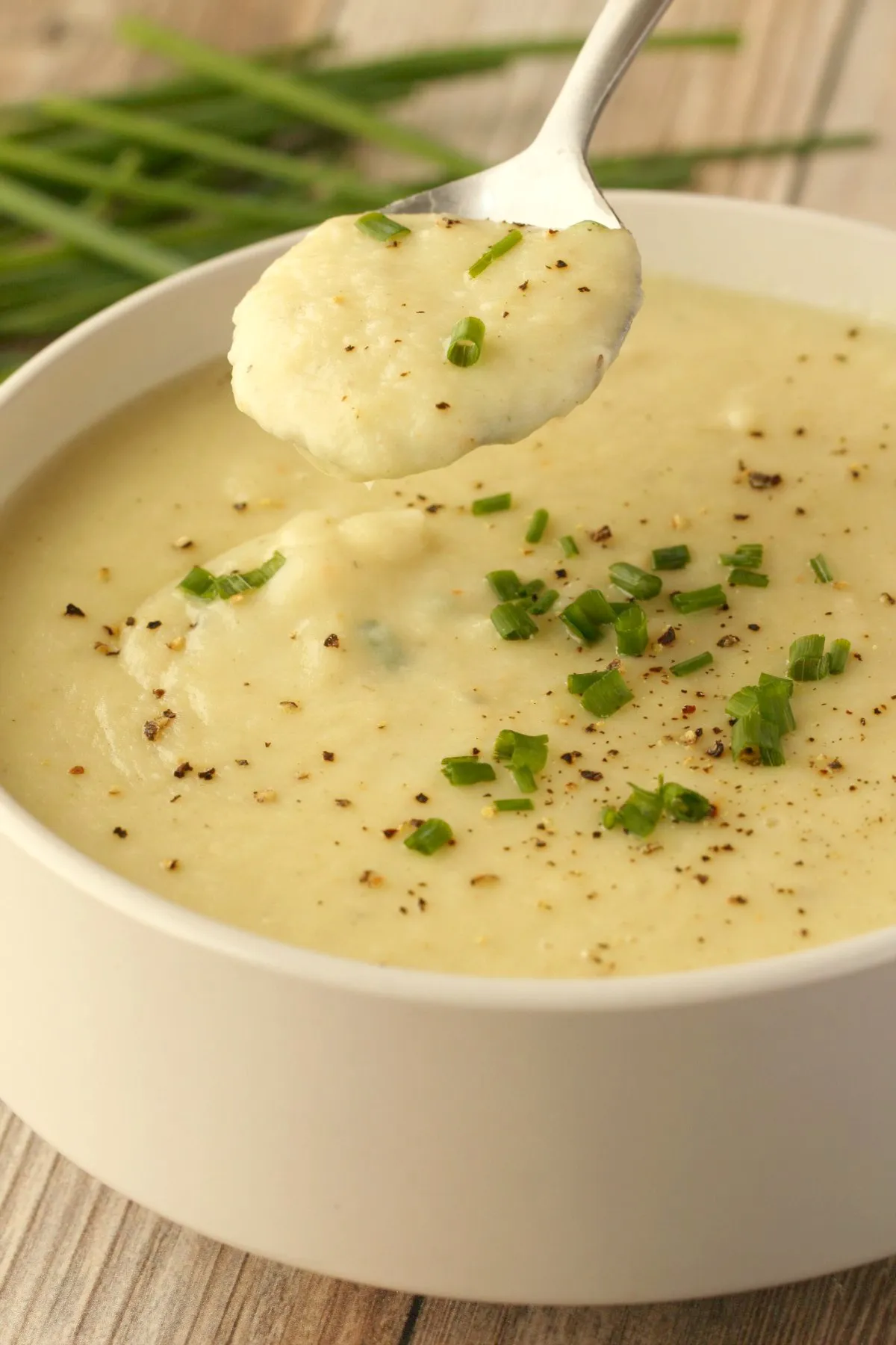 Vegan Irish Leek and Potato Soup