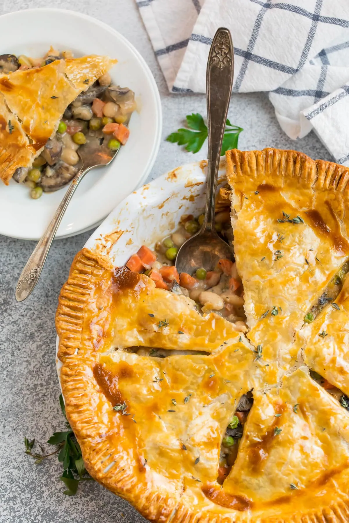 Vegan Pot Pie with Puff Pastry